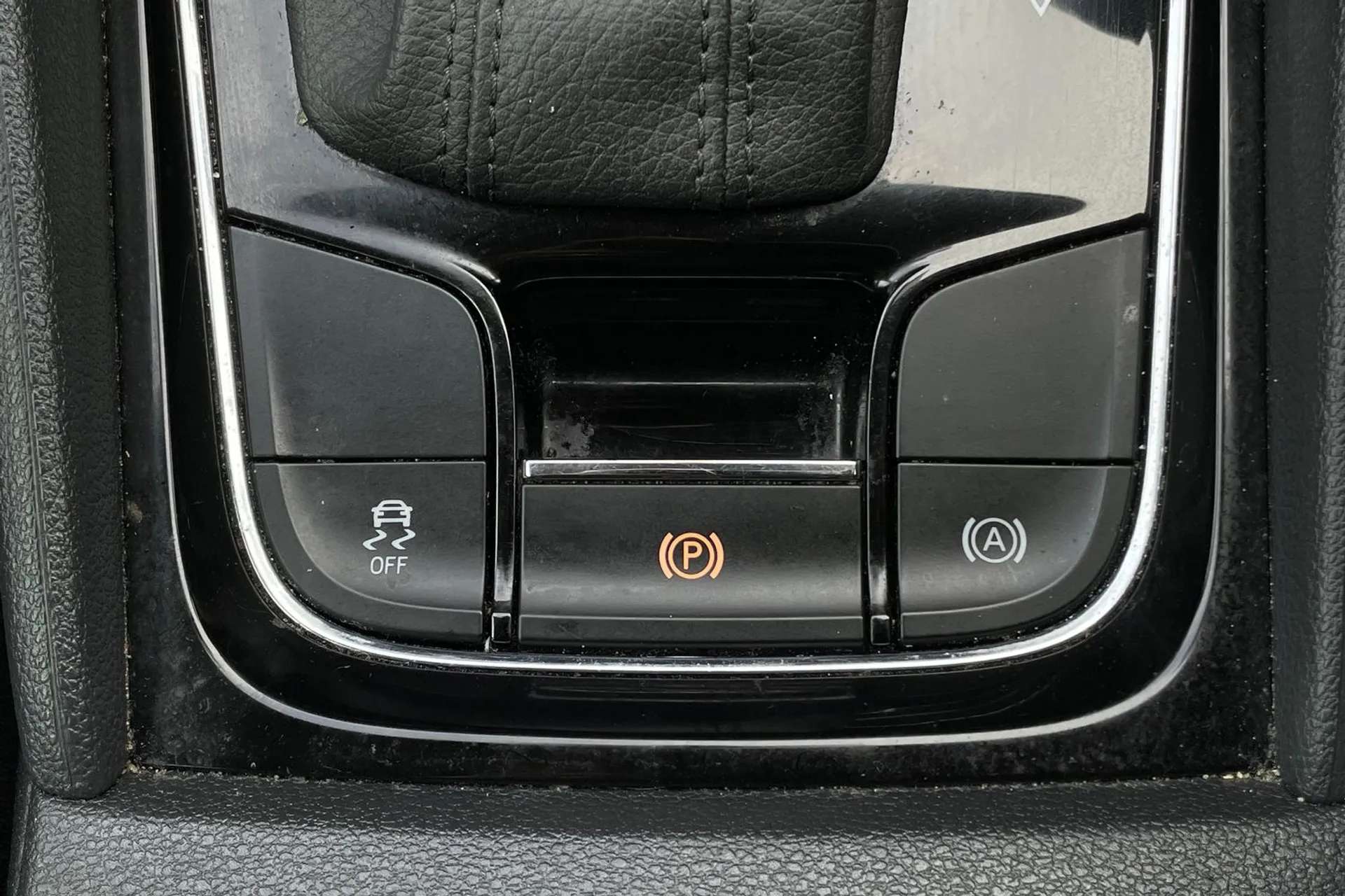 2023 SKODA KAROQ 2023 SKODA KAROQ