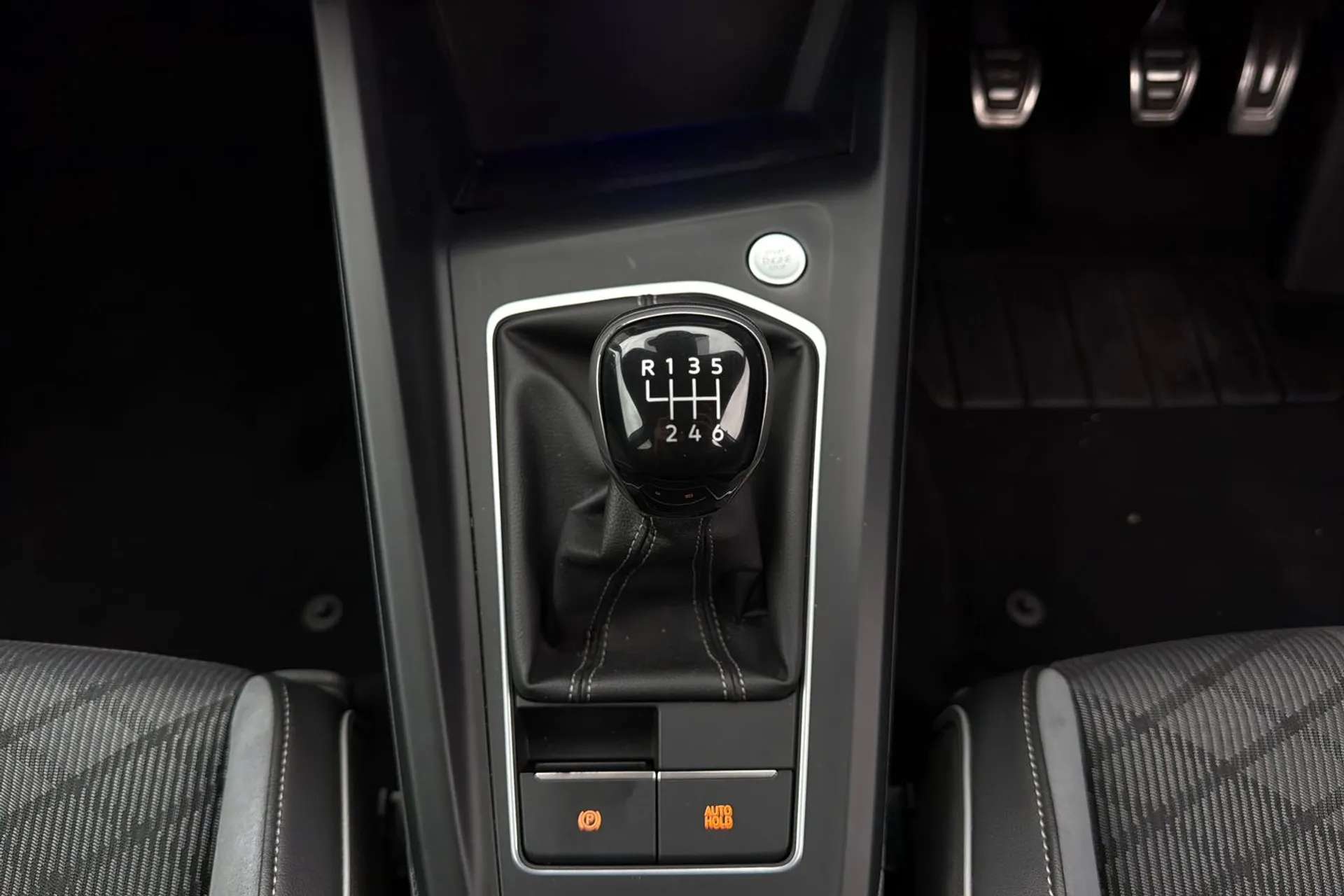 2021 VOLKSWAGEN GOLF 2021 VOLKSWAGEN GOLF