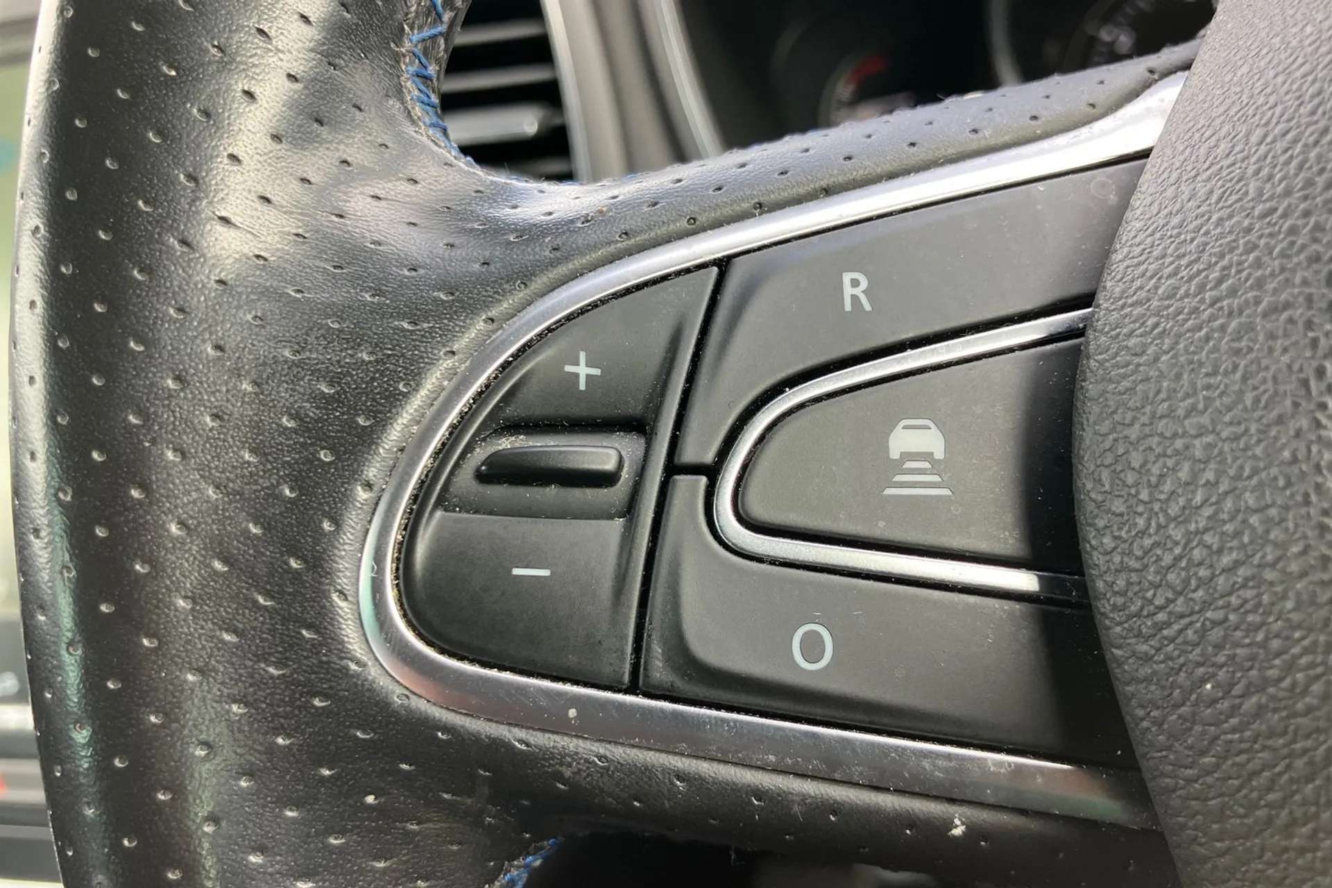 2019 RENAULT MEGANE 2019 RENAULT MEGANE