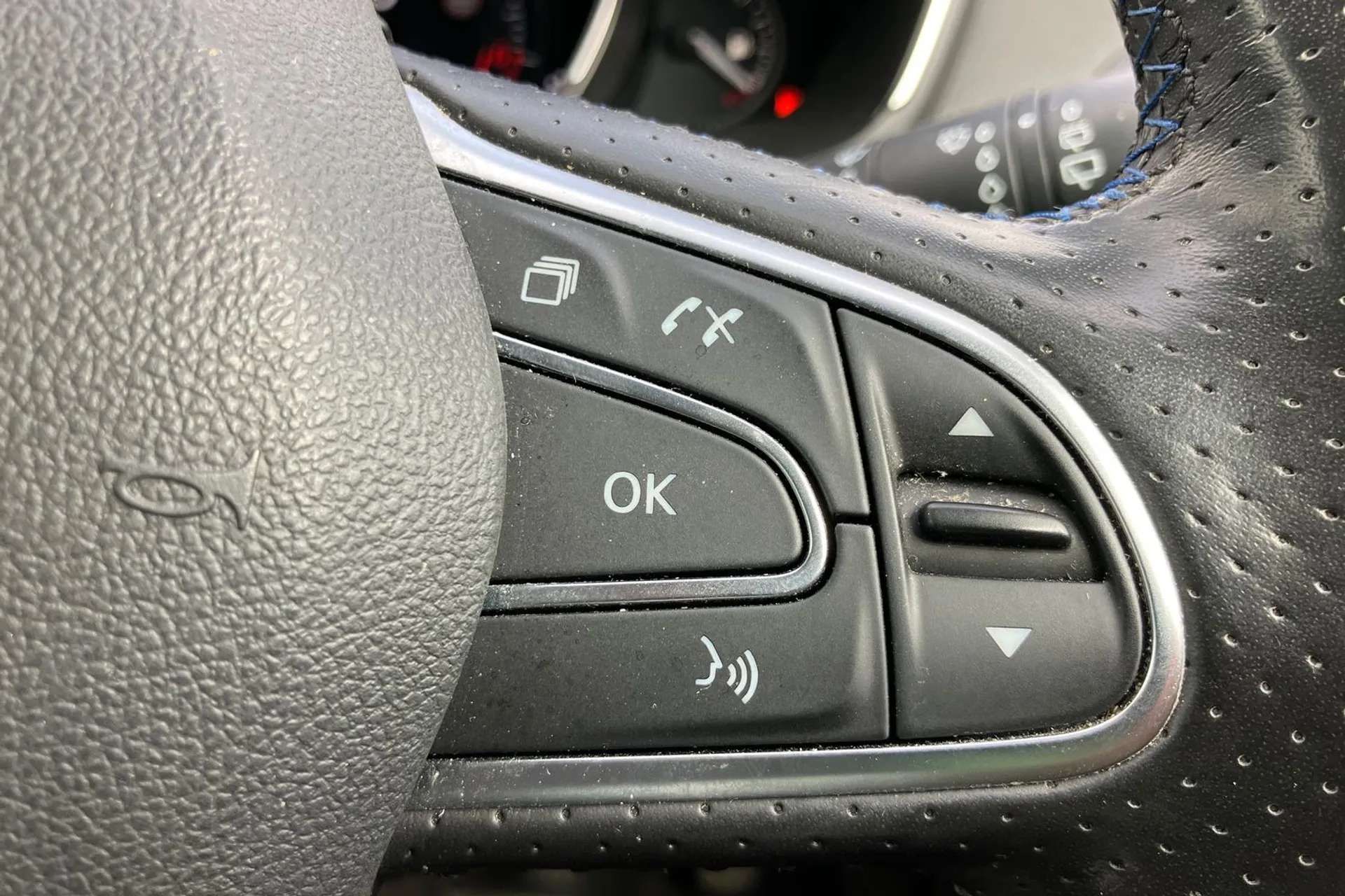 2019 RENAULT MEGANE 2019 RENAULT MEGANE