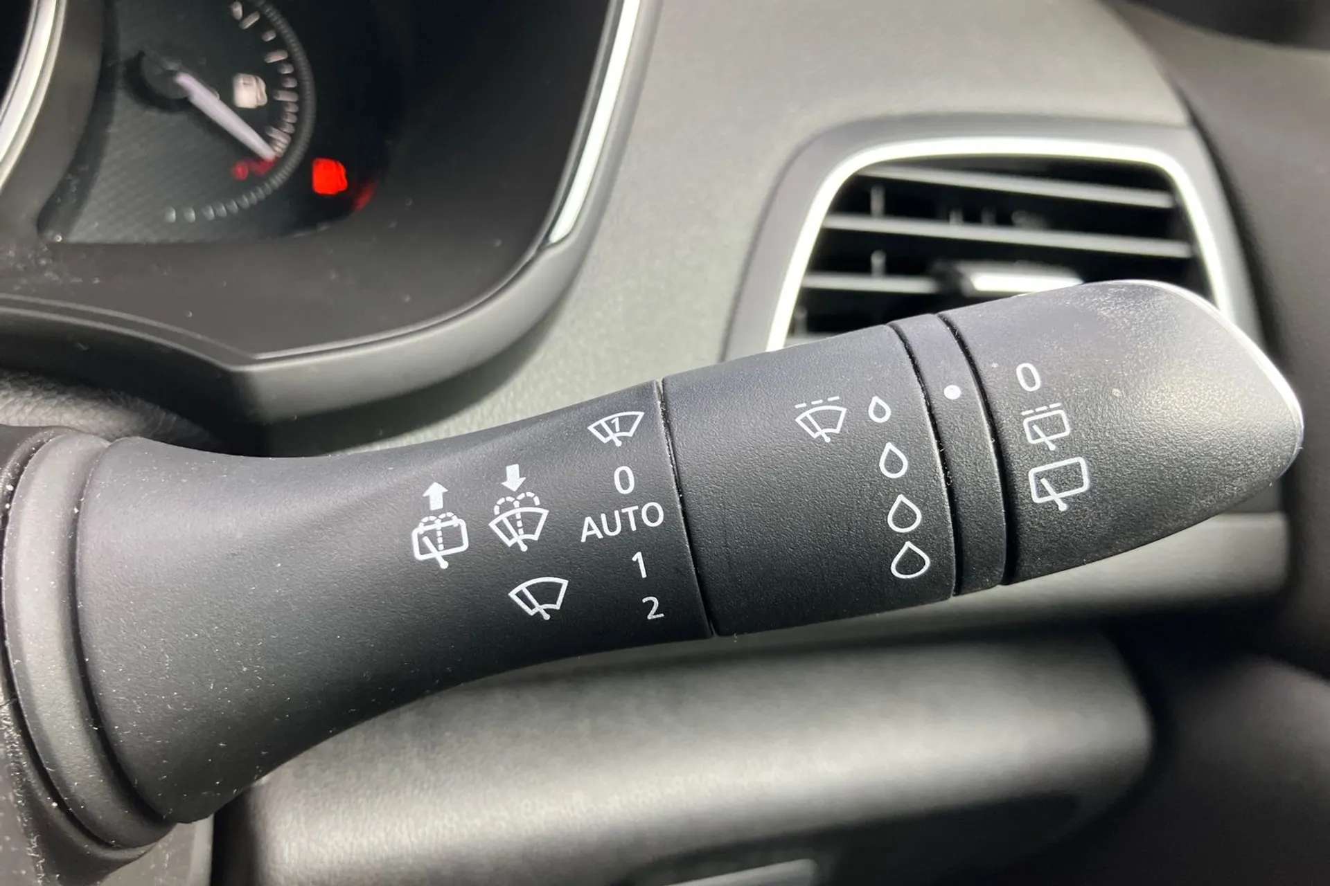 2019 RENAULT MEGANE 2019 RENAULT MEGANE