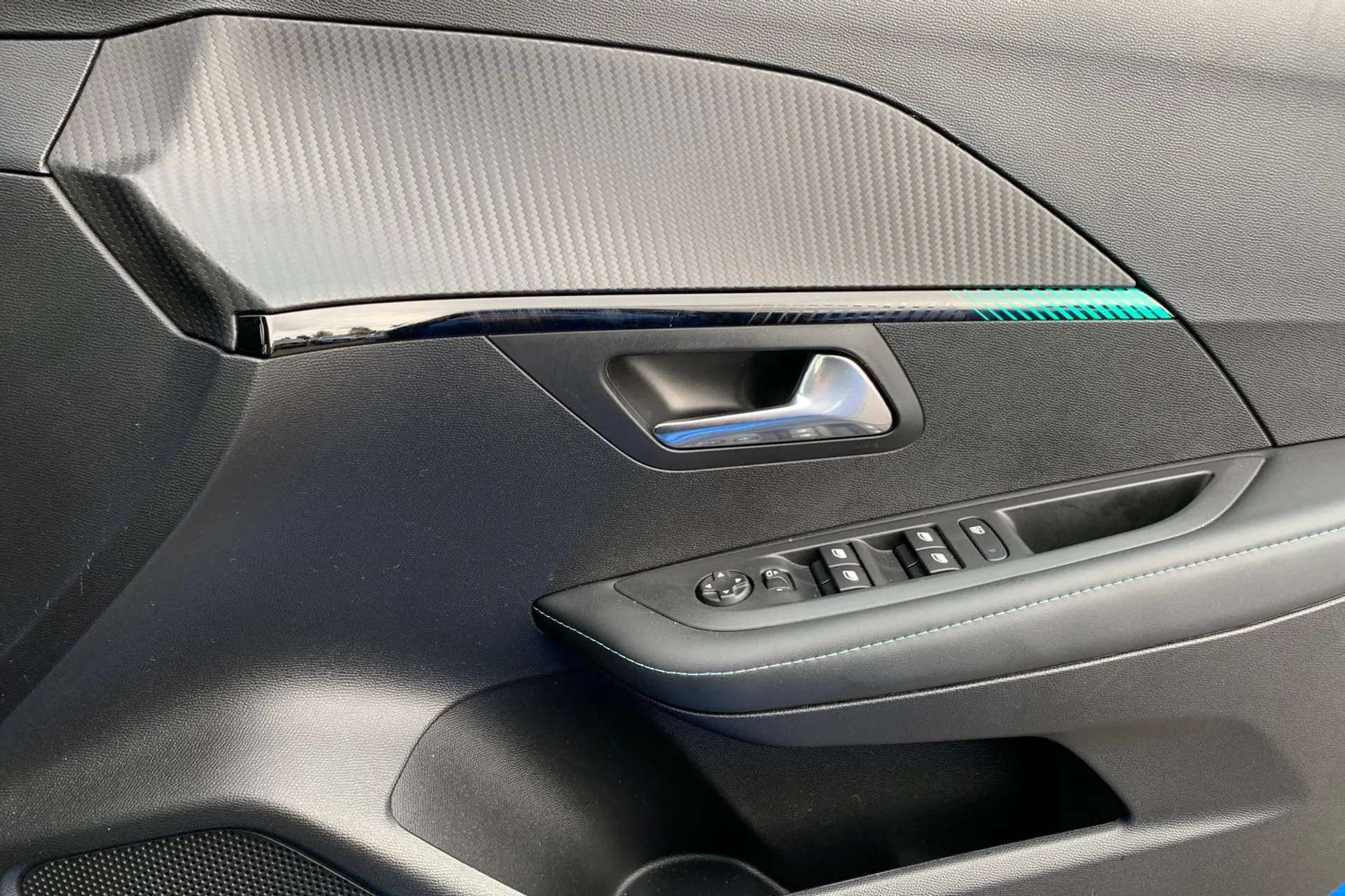 2022 PEUGEOT 208 2022 PEUGEOT 208
