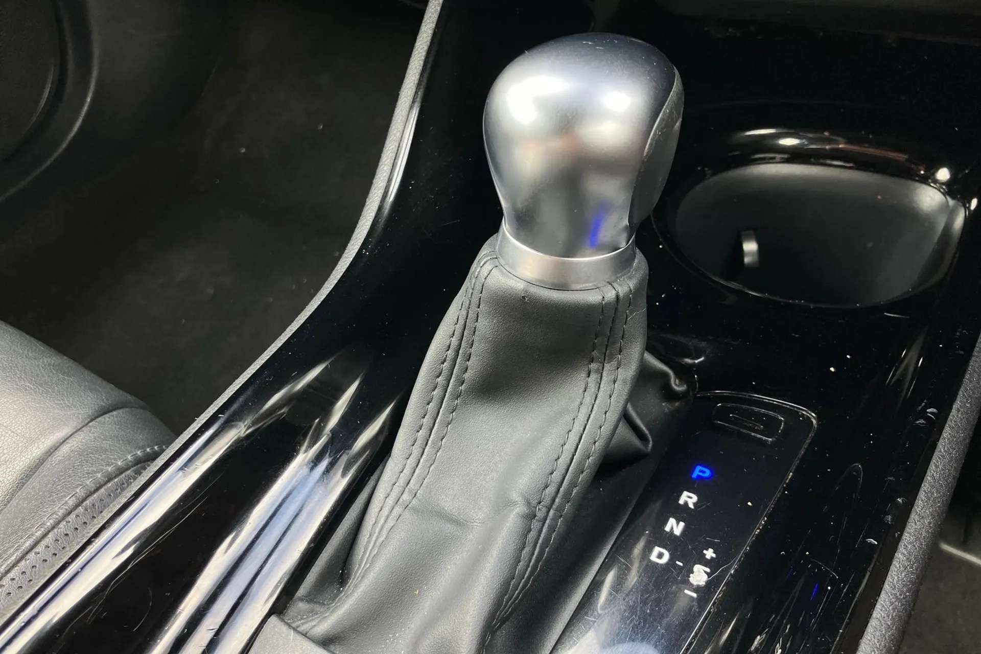 2021 TOYOTA C-HR 2021 TOYOTA C-HR