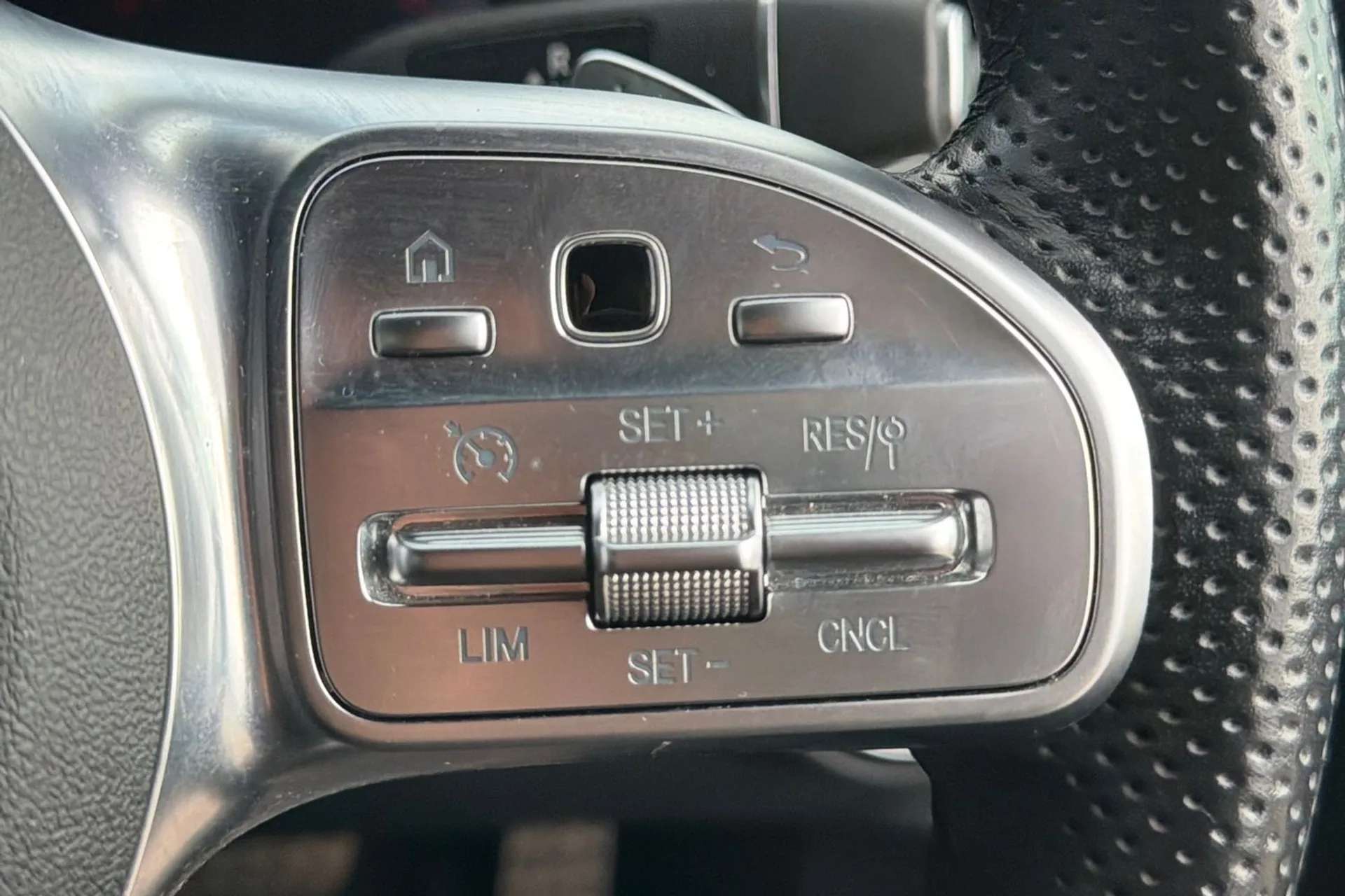 2021 MERCEDES-BENZ C CLASS 2021 MERCEDES-BENZ C CLASS