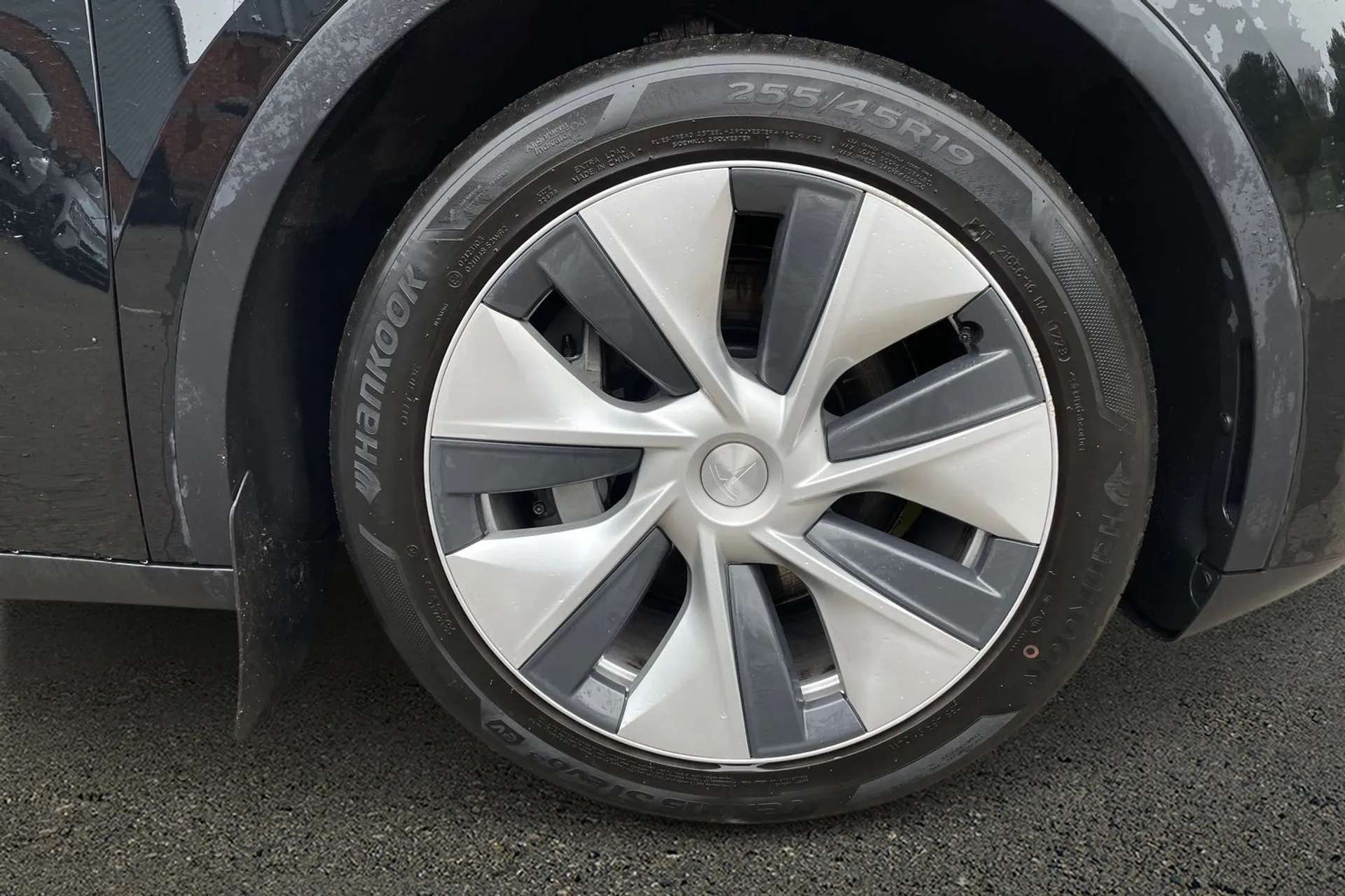 2023 TESLA MODEL Y 2023 TESLA MODEL Y