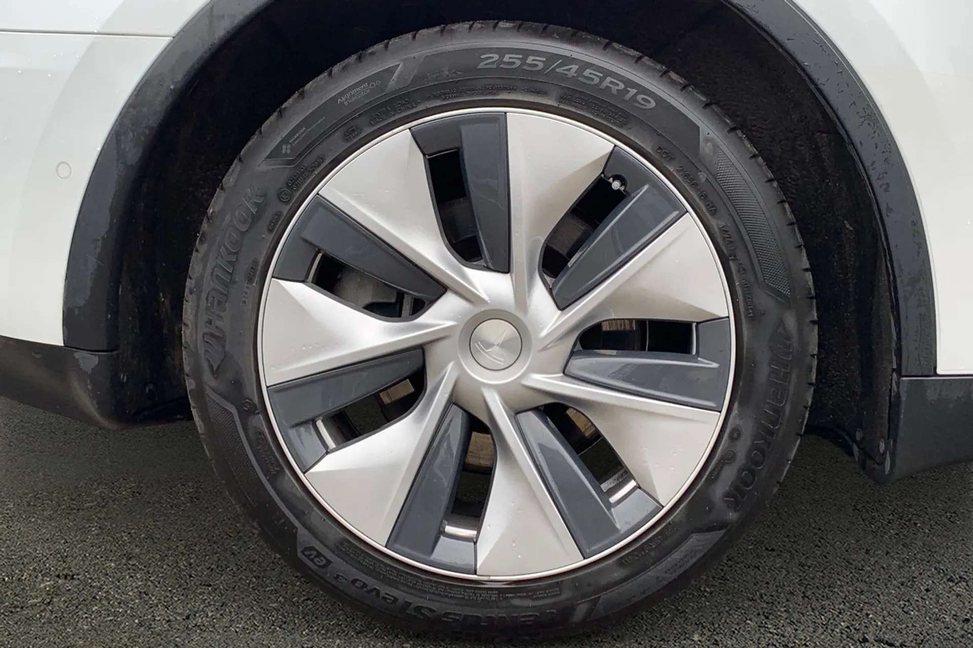 2022 TESLA MODEL Y 2022 TESLA MODEL Y
