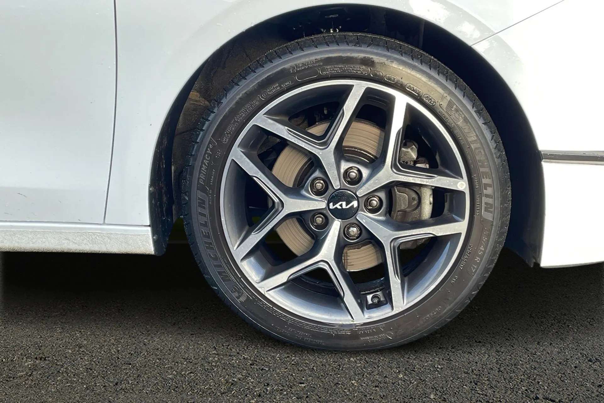 2023 KIA CEED 2023 KIA CEED
