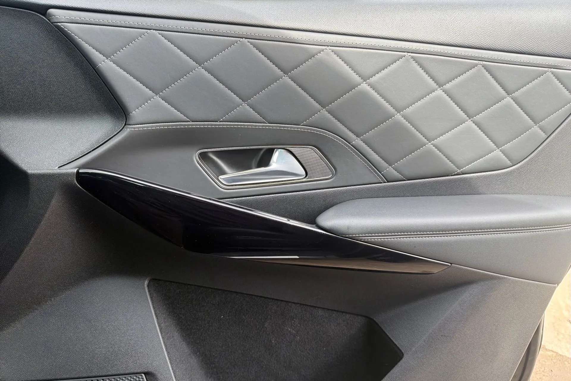 2022 DS DS7 CROSSBACK 2022 DS DS7 CROSSBACK