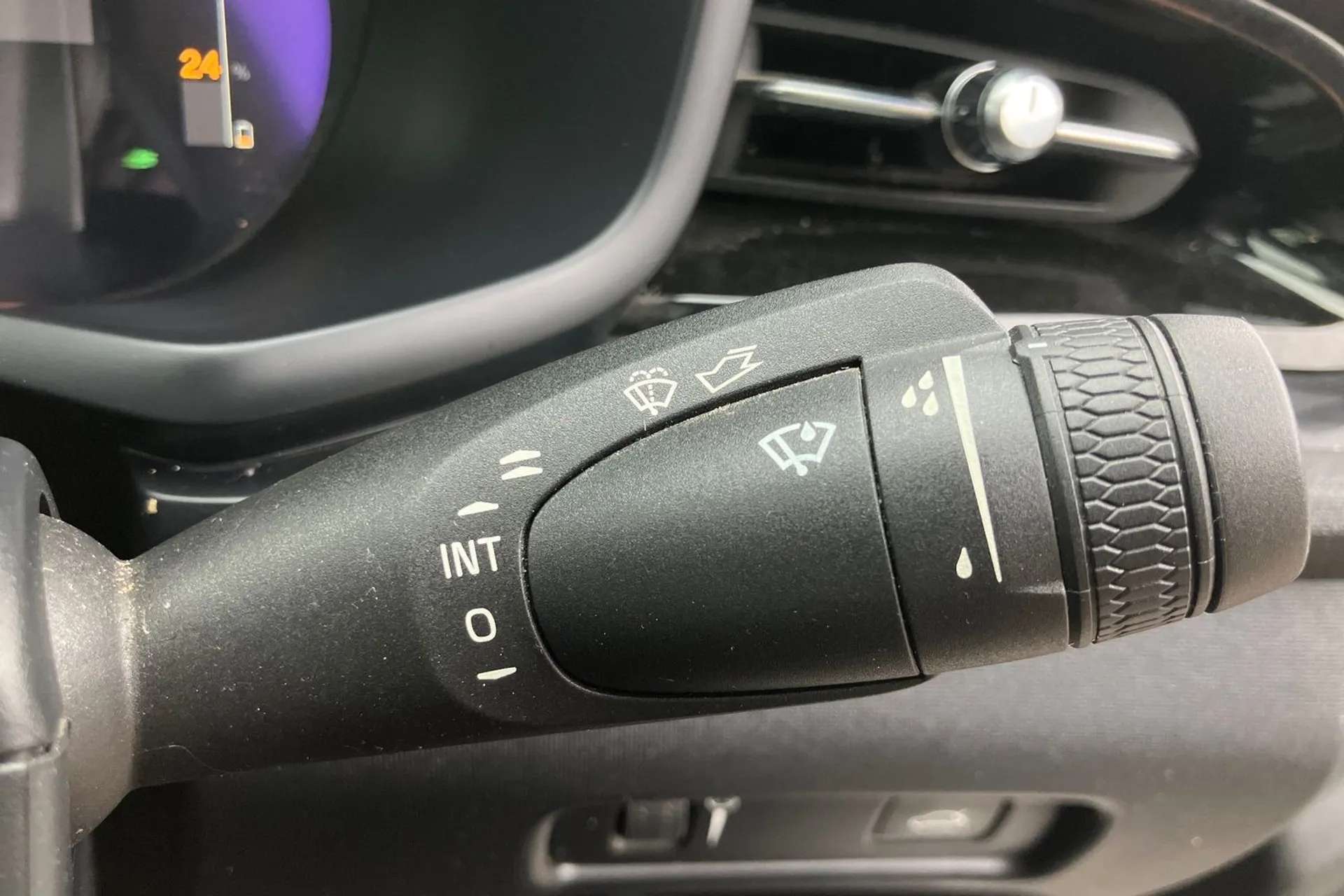 2022 POLESTAR 2 2022 POLESTAR 2