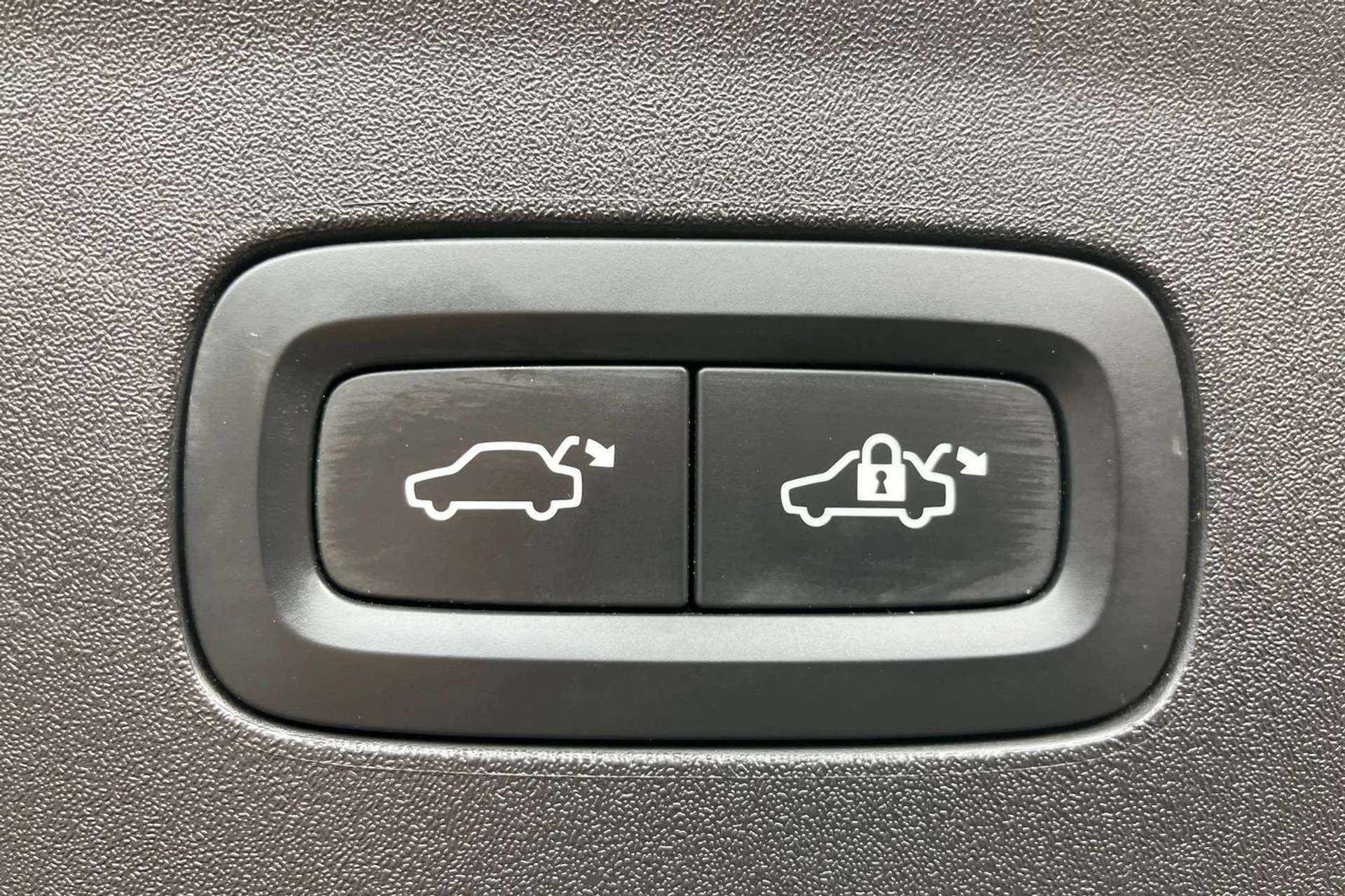 2022 POLESTAR 2 2022 POLESTAR 2