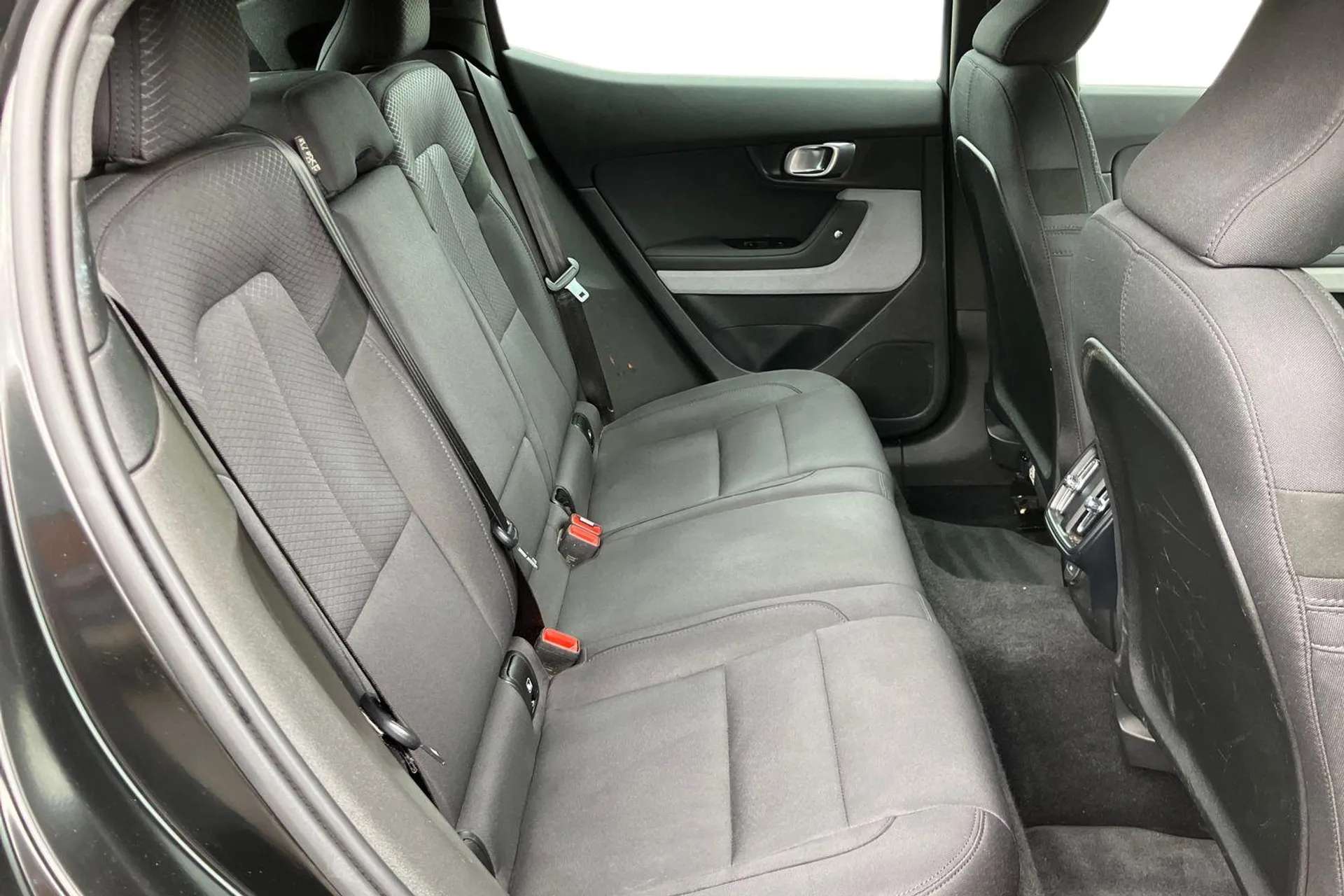 2022 POLESTAR 2 2022 POLESTAR 2
