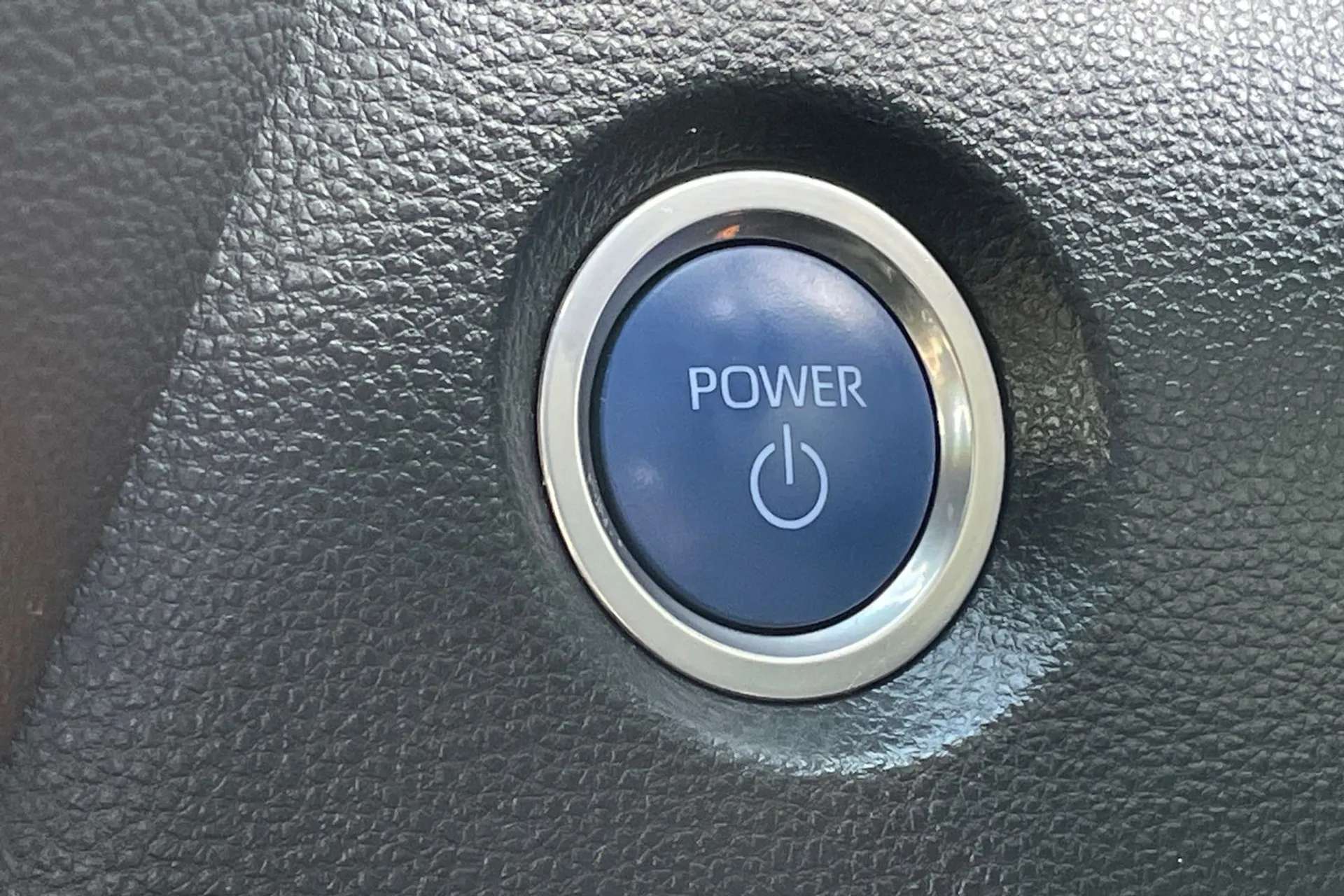 2021 SUZUKI SWACE 2021 SUZUKI SWACE