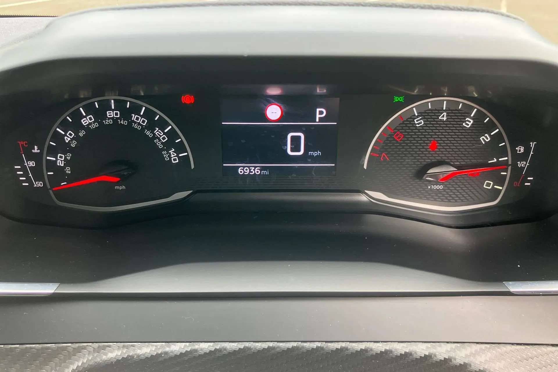 2021 PEUGEOT 208 2021 PEUGEOT 208