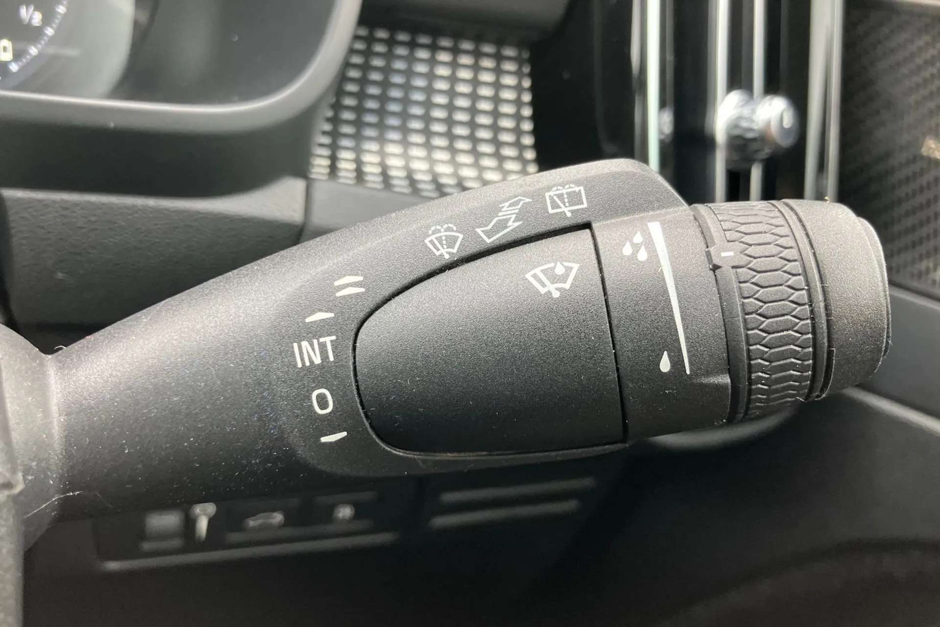 2021 VOLVO XC40 2021 VOLVO XC40