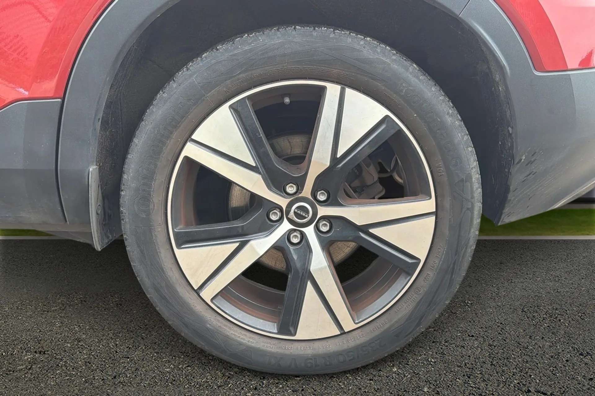 2022 VOLVO XC40 2022 VOLVO XC40