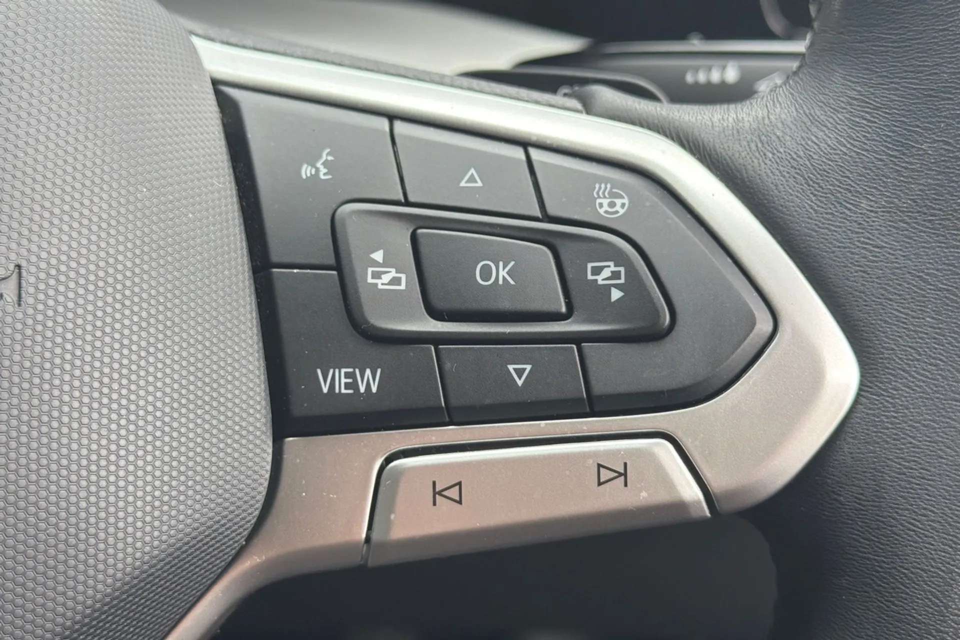 2025 VOLKSWAGEN GOLF 2025 VOLKSWAGEN GOLF