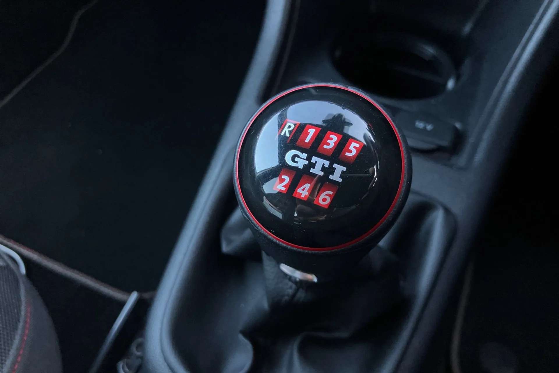 2021 VOLKSWAGEN UP 2021 VOLKSWAGEN UP