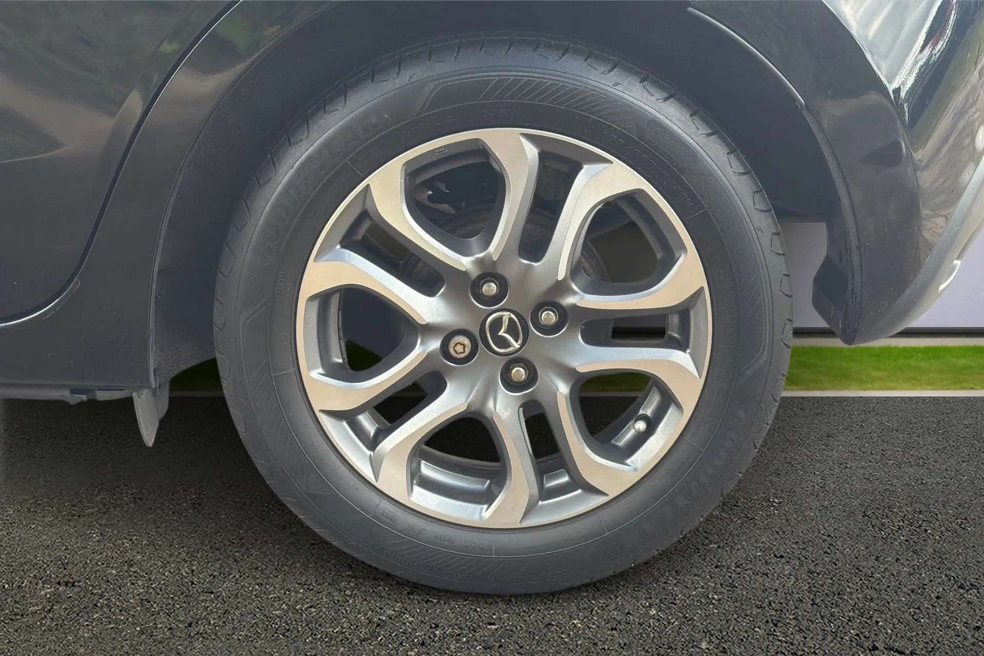 2017 MAZDA MAZDA2 2017 MAZDA MAZDA2
