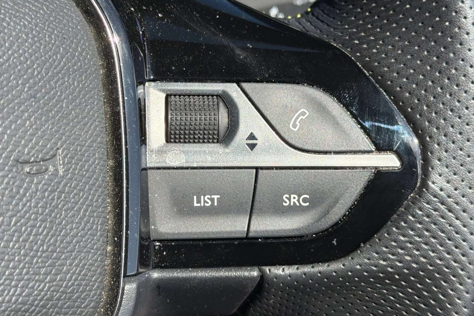 2022 PEUGEOT 208 2022 PEUGEOT 208