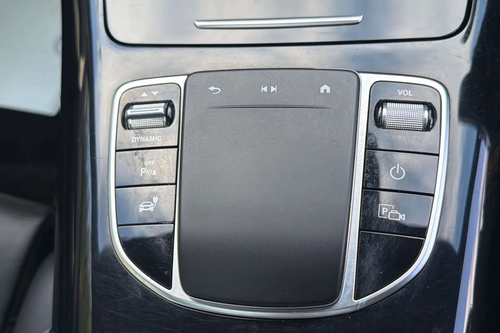 2021 MERCEDES-BENZ EQC 2021 MERCEDES-BENZ EQC
