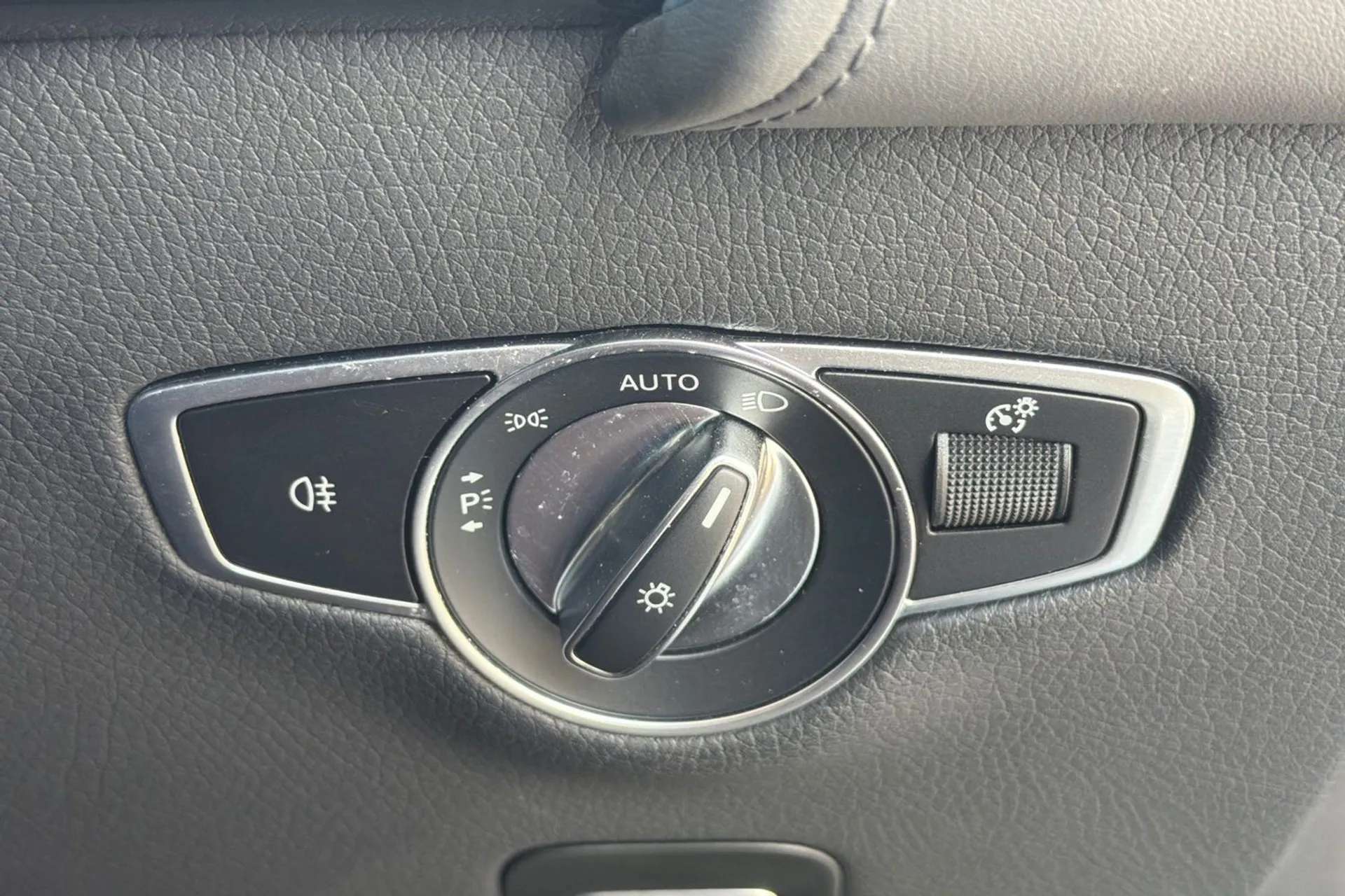 2021 MERCEDES-BENZ EQC 2021 MERCEDES-BENZ EQC