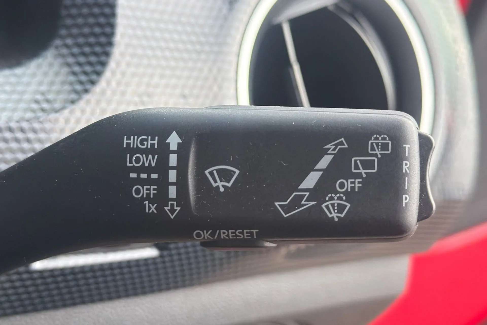 2023 VOLKSWAGEN UP 2023 VOLKSWAGEN UP