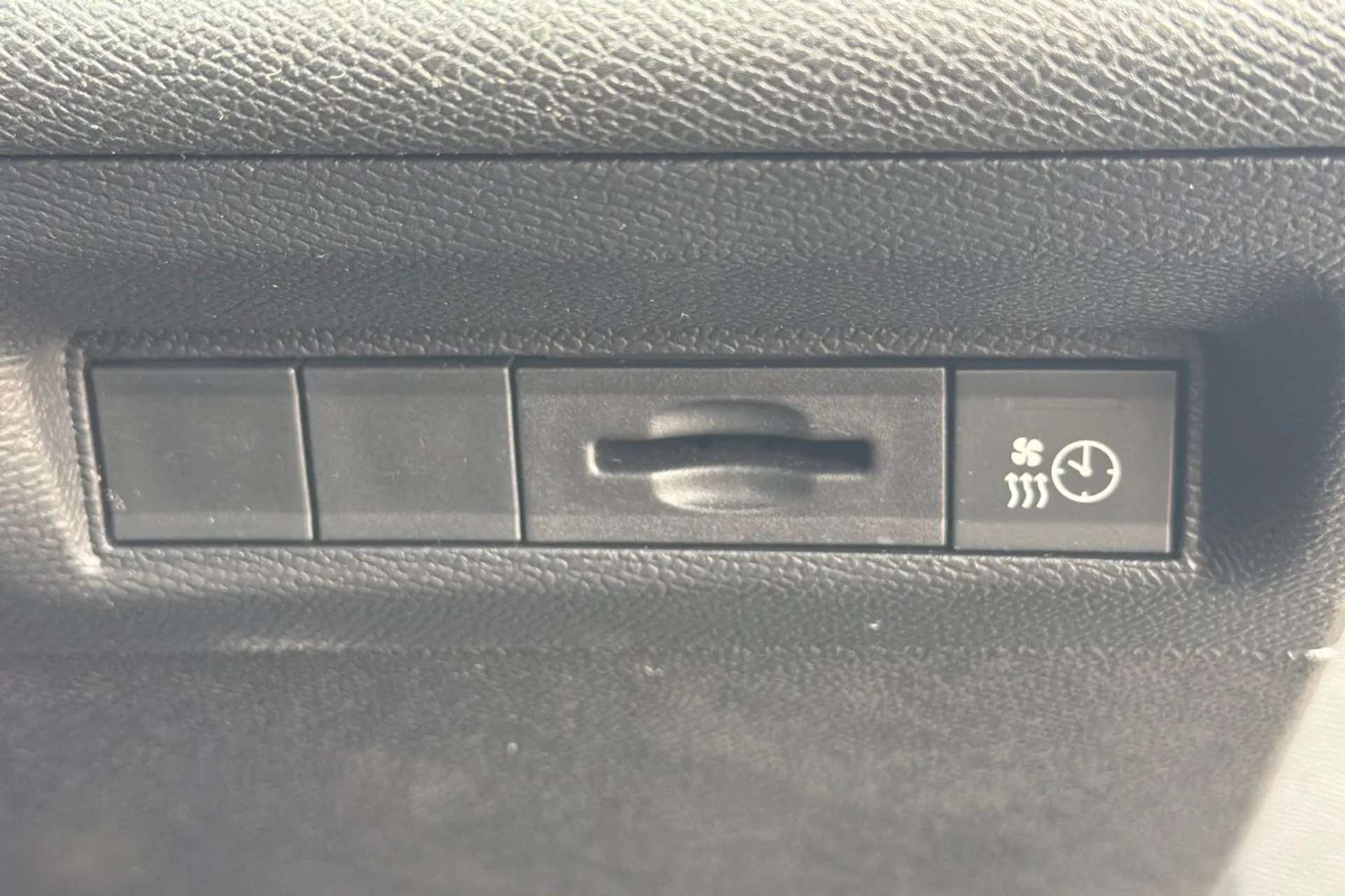 2024 PEUGEOT 308 2024 PEUGEOT 308