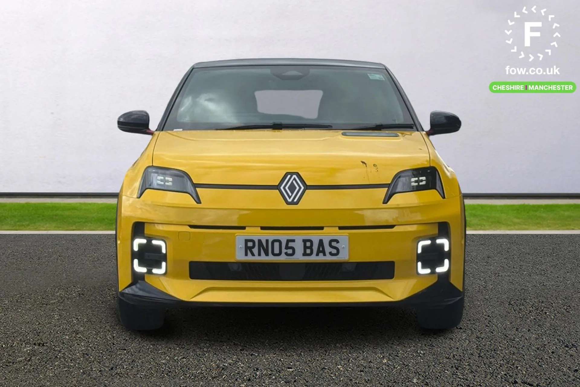 2025 RENAULT 5 2025 RENAULT 5