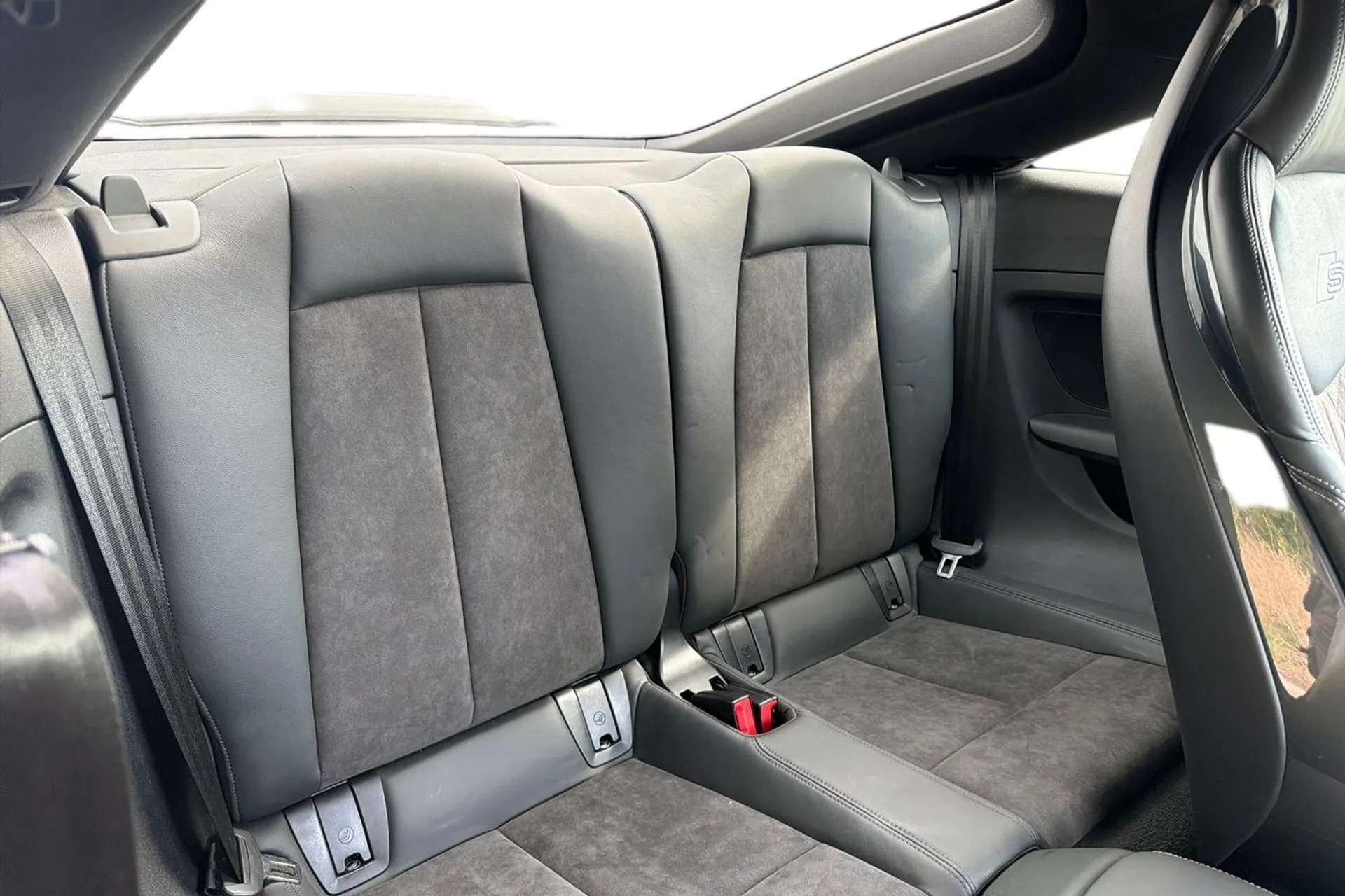 2022 AUDI TT 2022 AUDI TT