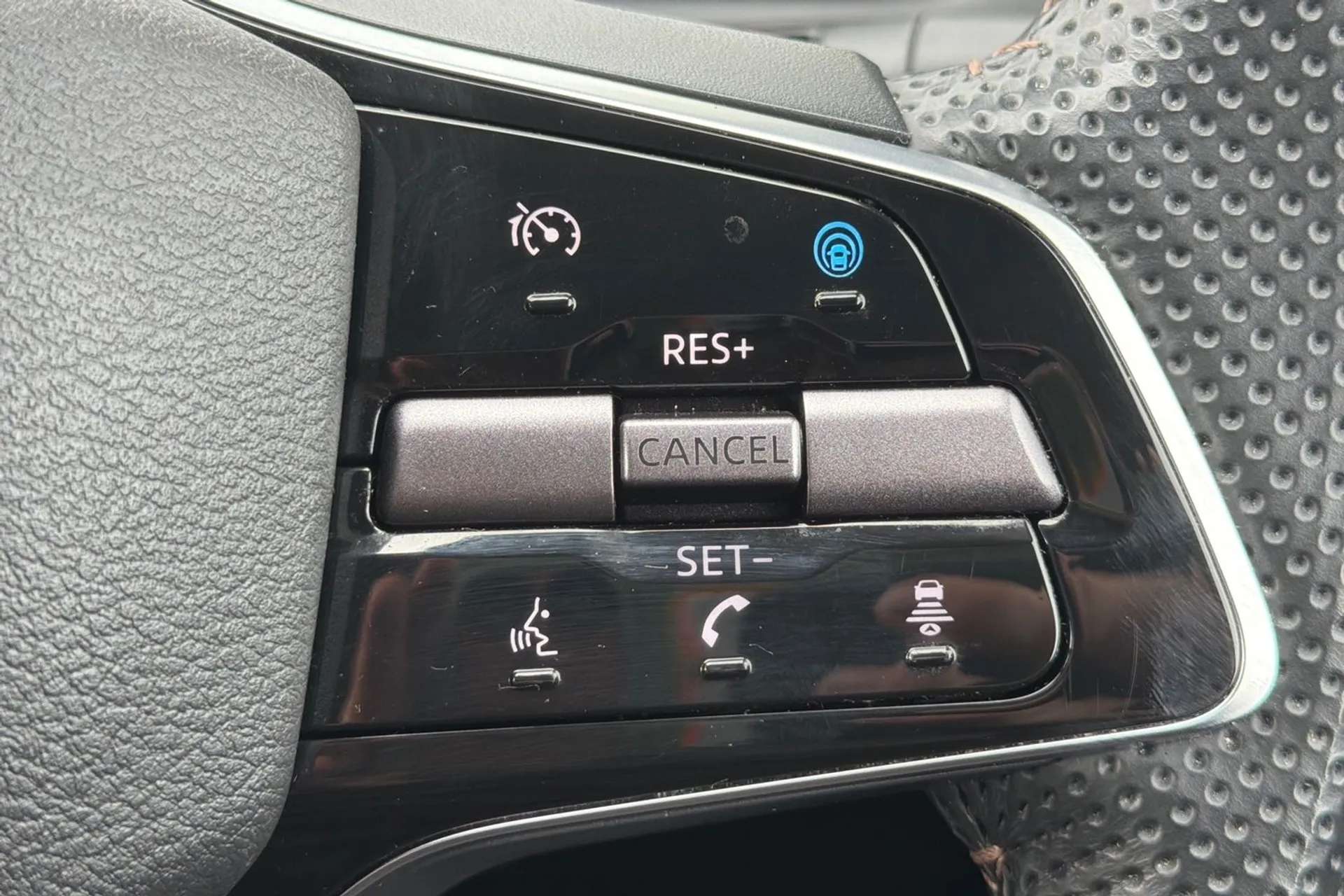 2024 NISSAN ARIYA 2024 NISSAN ARIYA