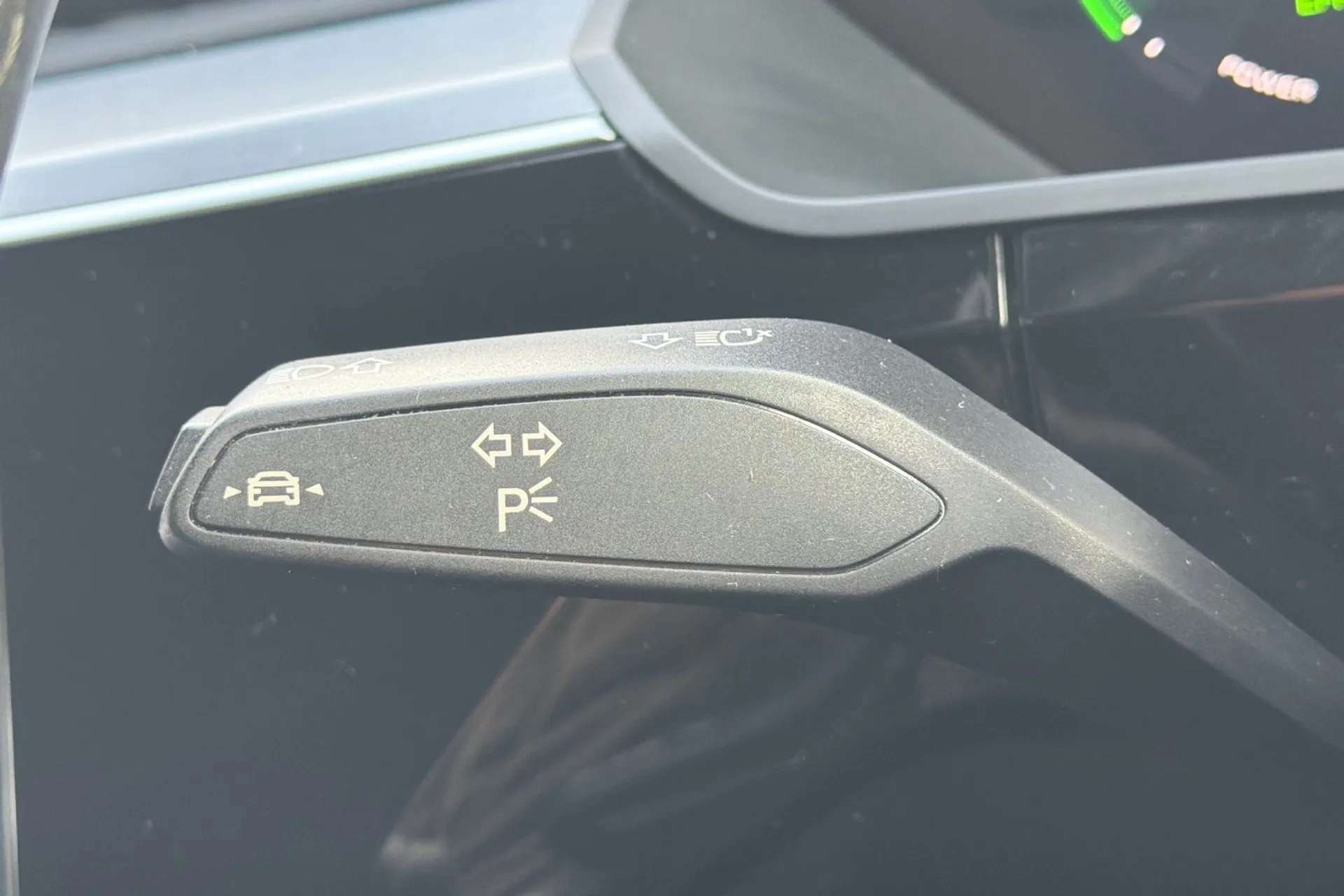 2021 AUDI E-TRON 2021 AUDI E-TRON