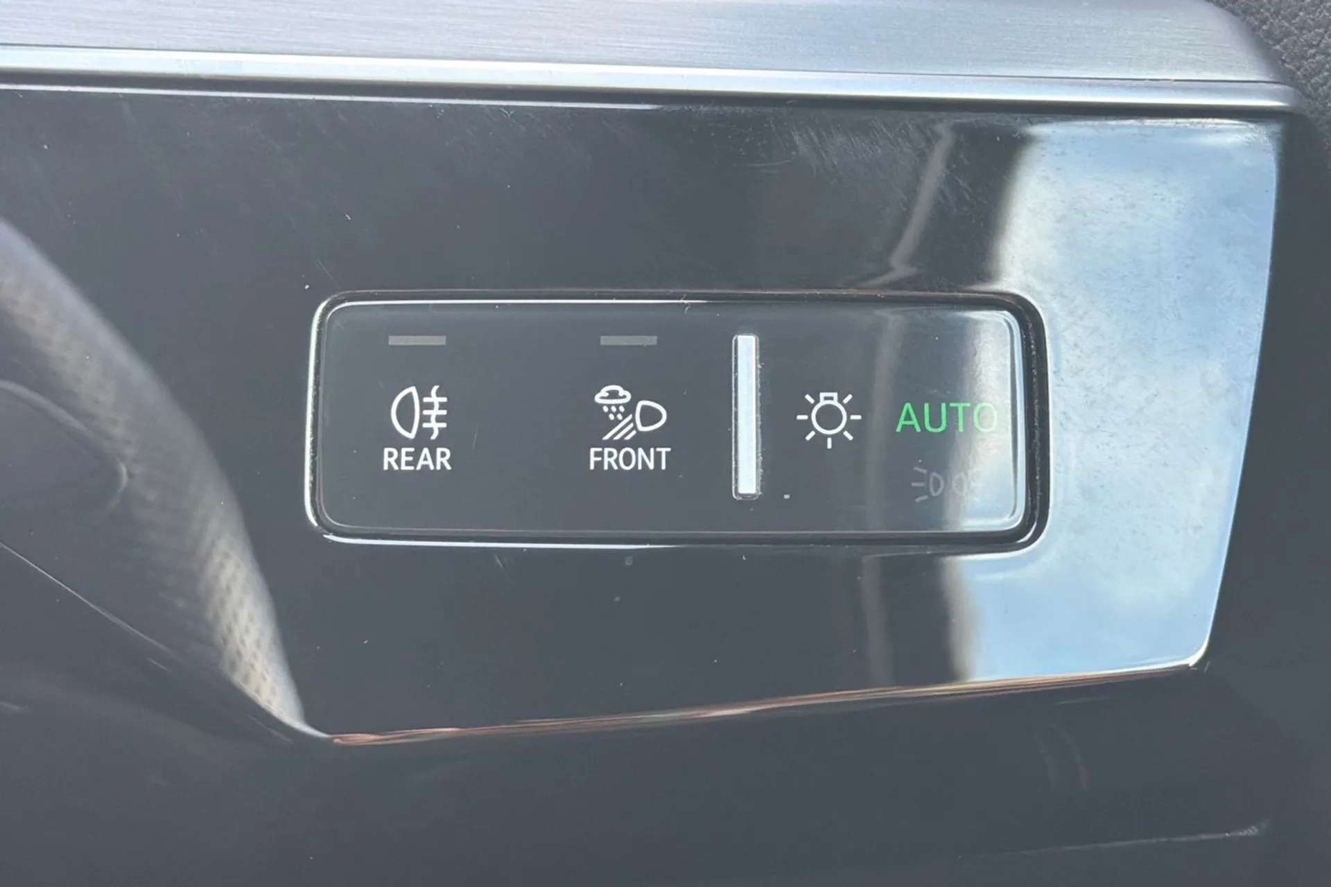 2021 AUDI E-TRON 2021 AUDI E-TRON