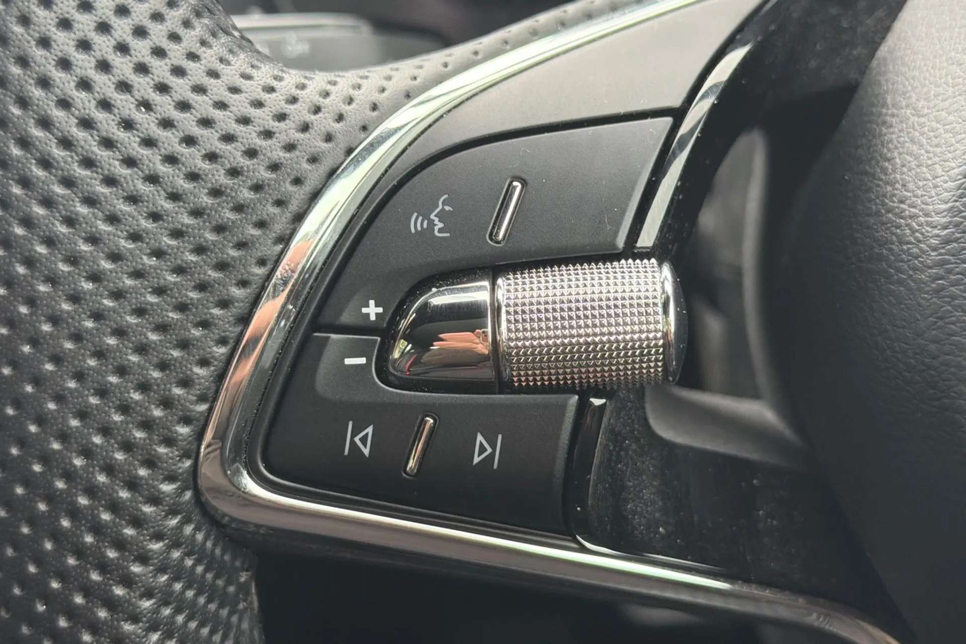 2023 SKODA KAMIQ 2023 SKODA KAMIQ