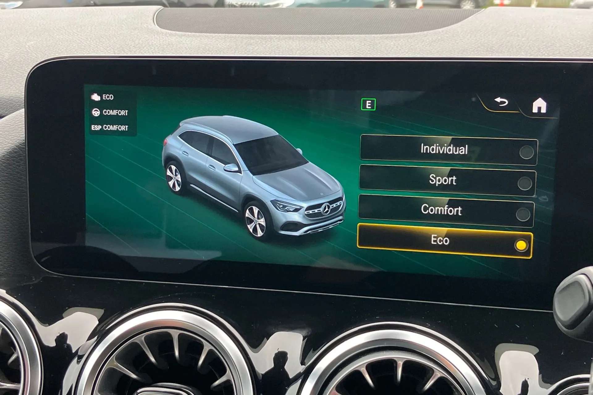 2021 MERCEDES-BENZ GLA 2021 MERCEDES-BENZ GLA
