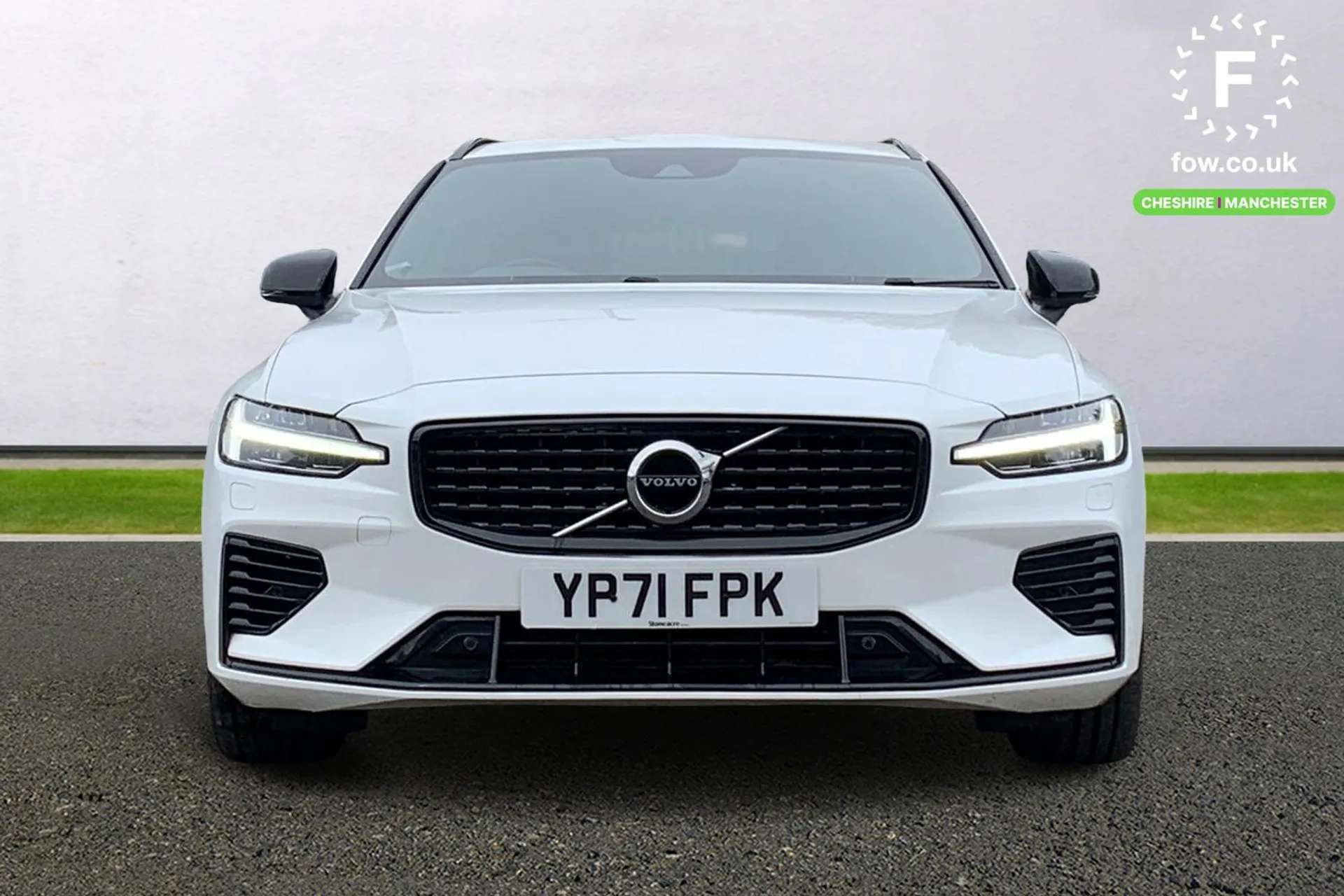 2021 VOLVO V60 2021 VOLVO V60