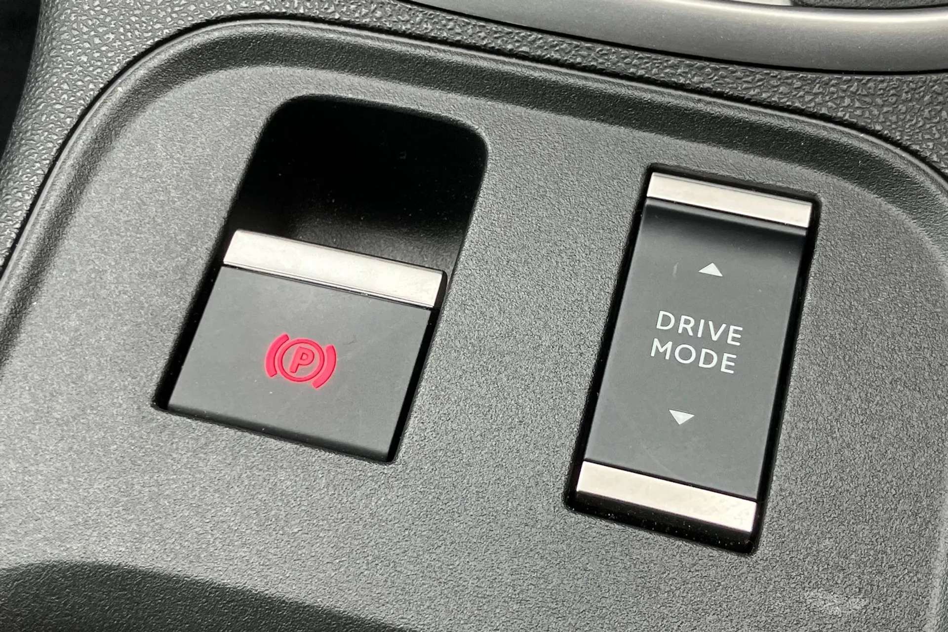 2025 JEEP AVENGER 2025 JEEP AVENGER
