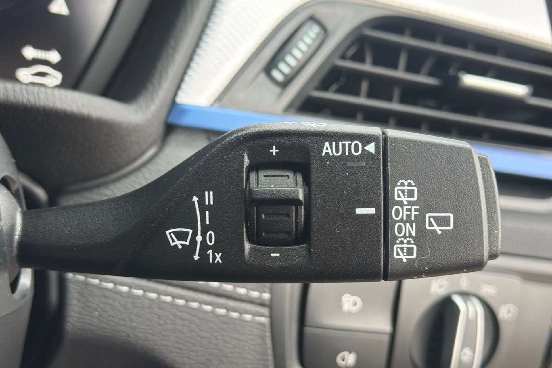 2023 BMW X2 2023 BMW X2