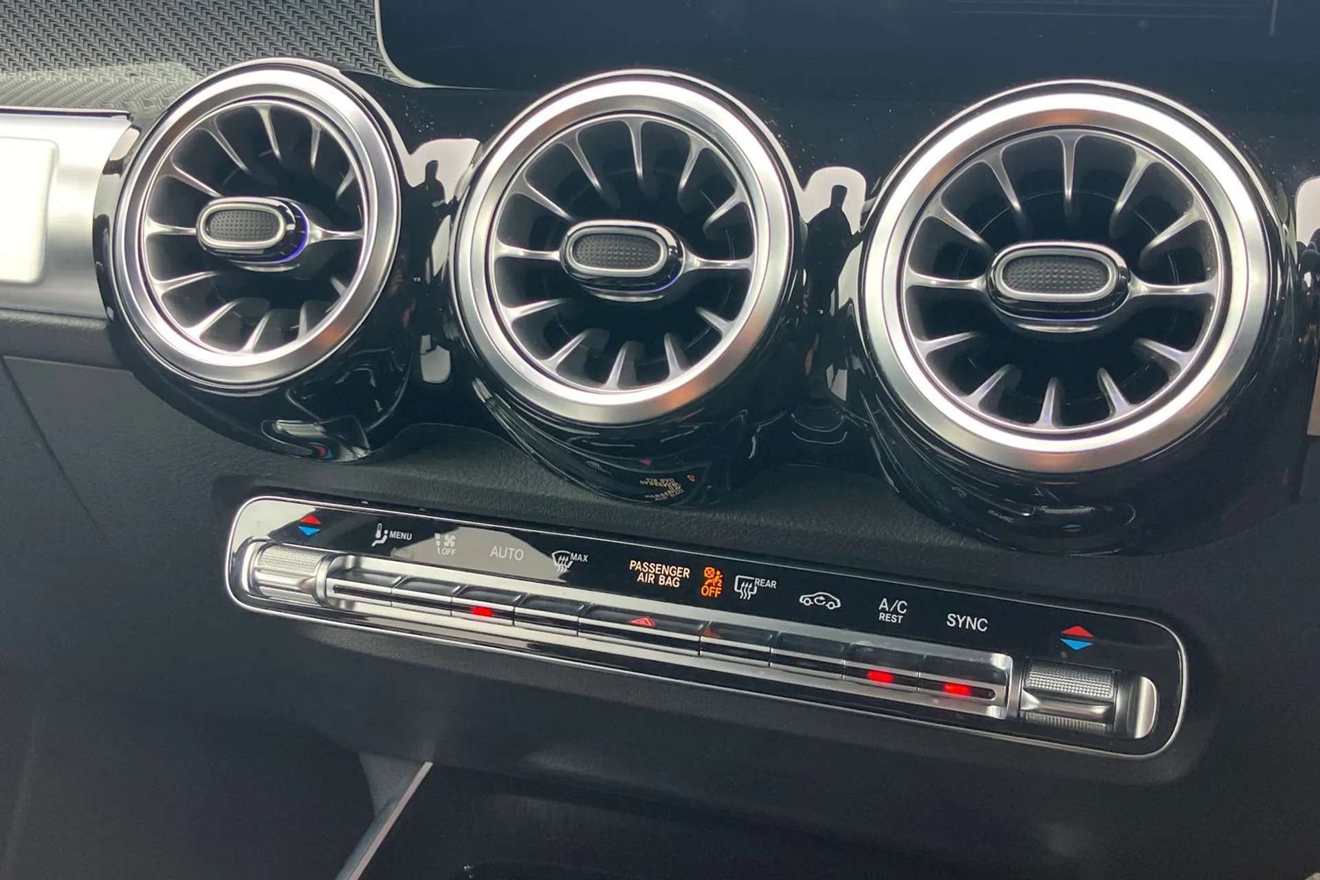 2022 MERCEDES-BENZ GLB 2022 MERCEDES-BENZ GLB