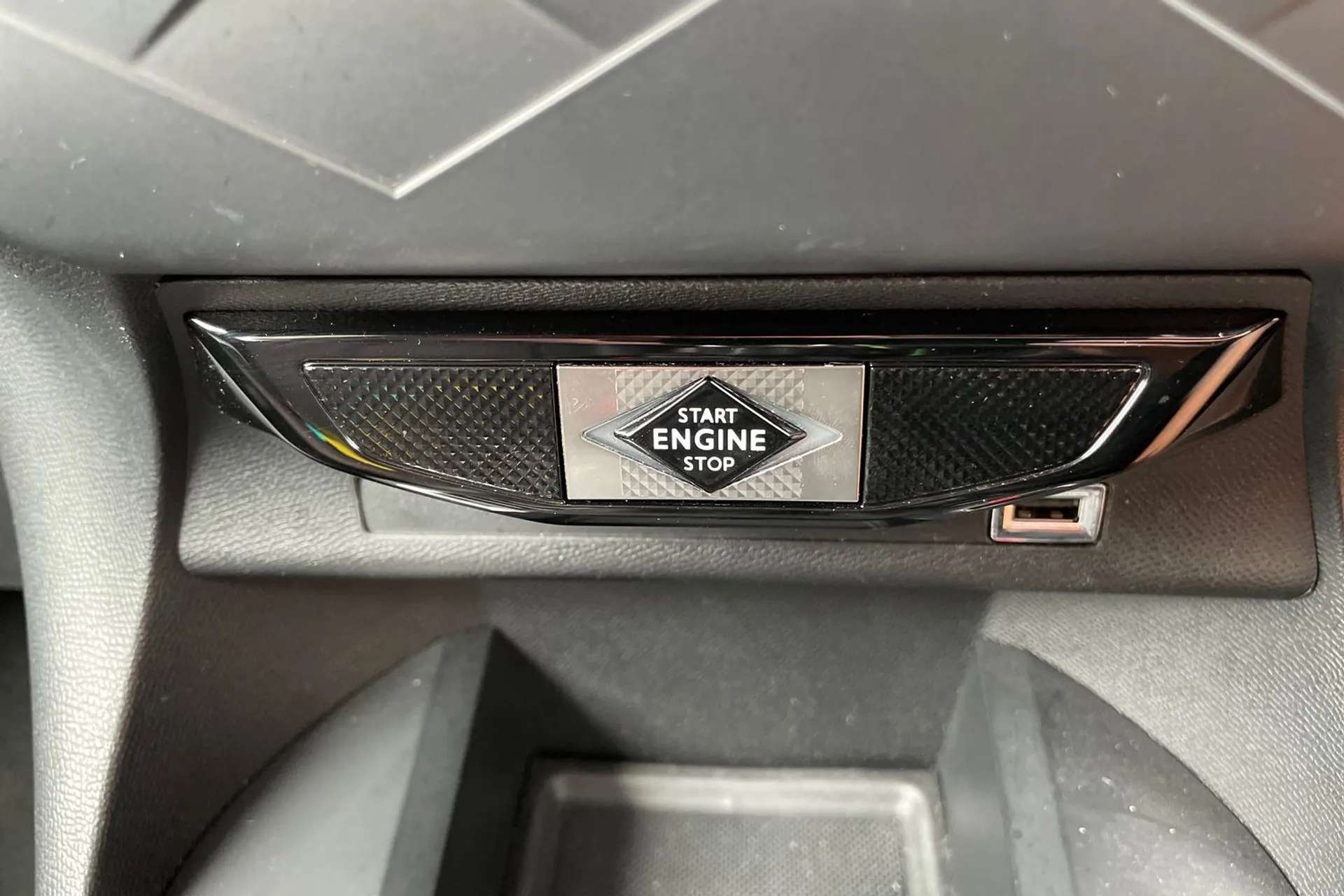 2020 DS DS3 2020 DS DS3