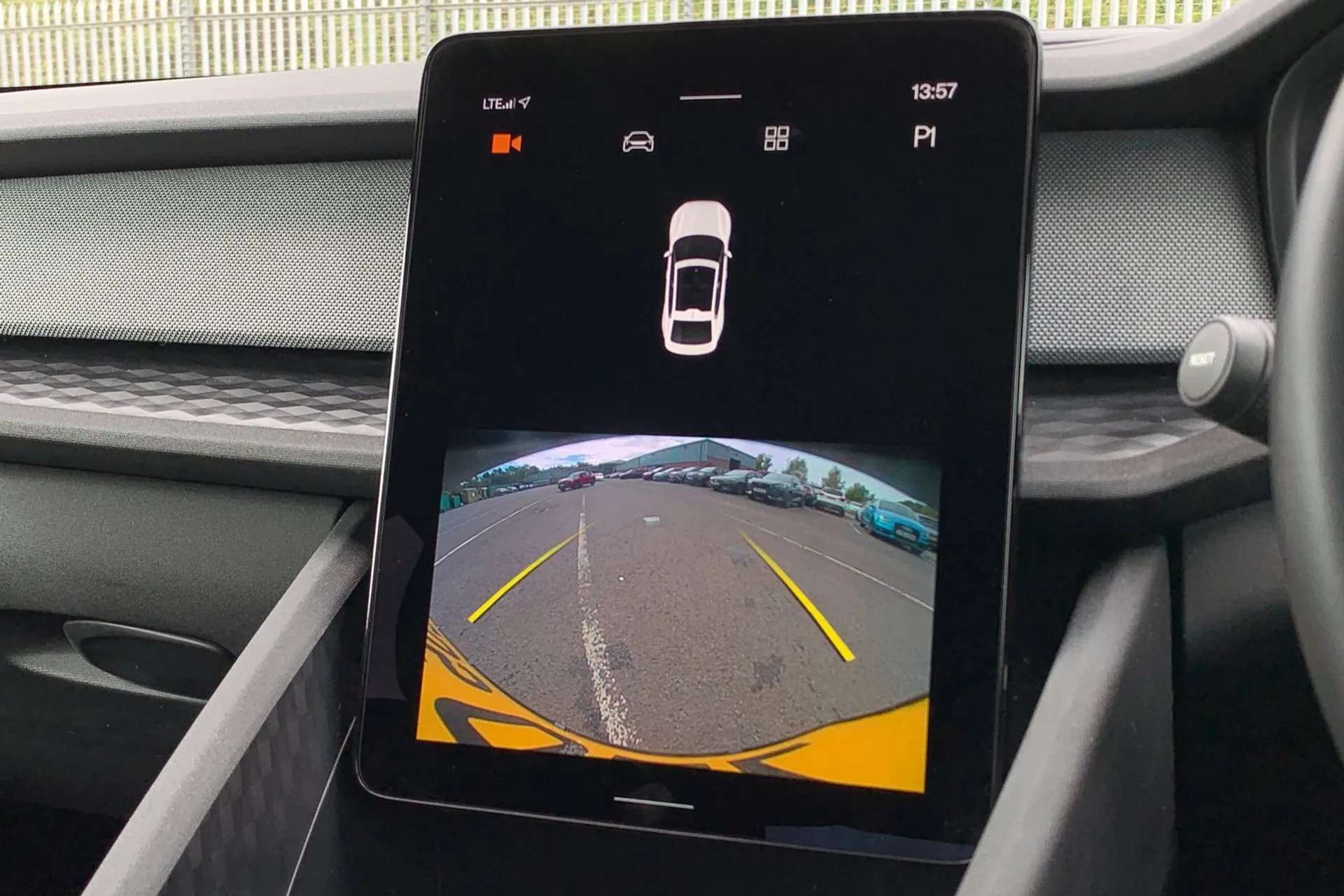 2021 POLESTAR 2 2021 POLESTAR 2
