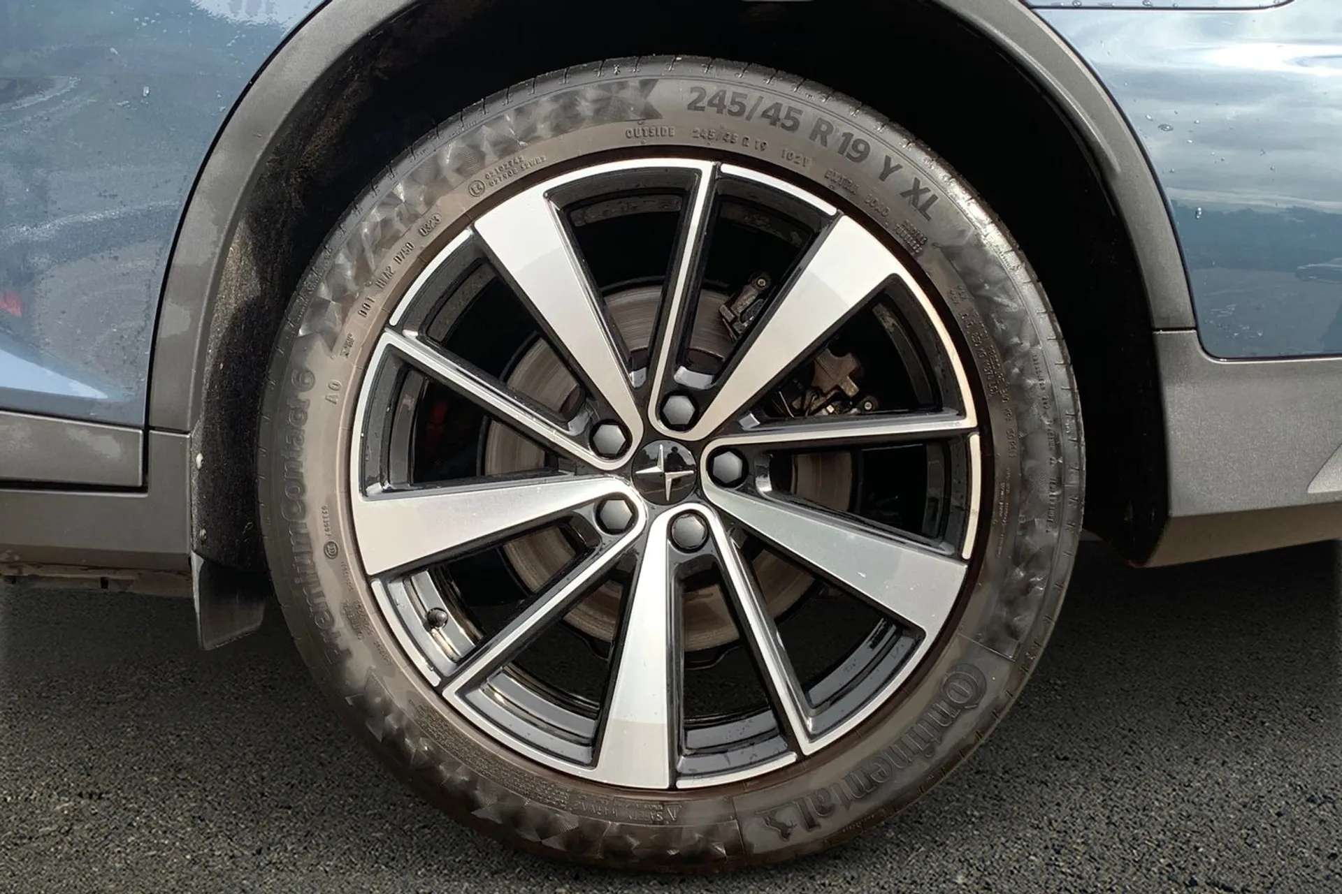 2021 POLESTAR 2 2021 POLESTAR 2