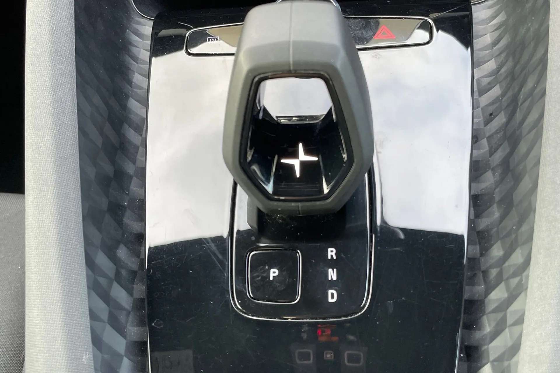 2022 POLESTAR 2 2022 POLESTAR 2