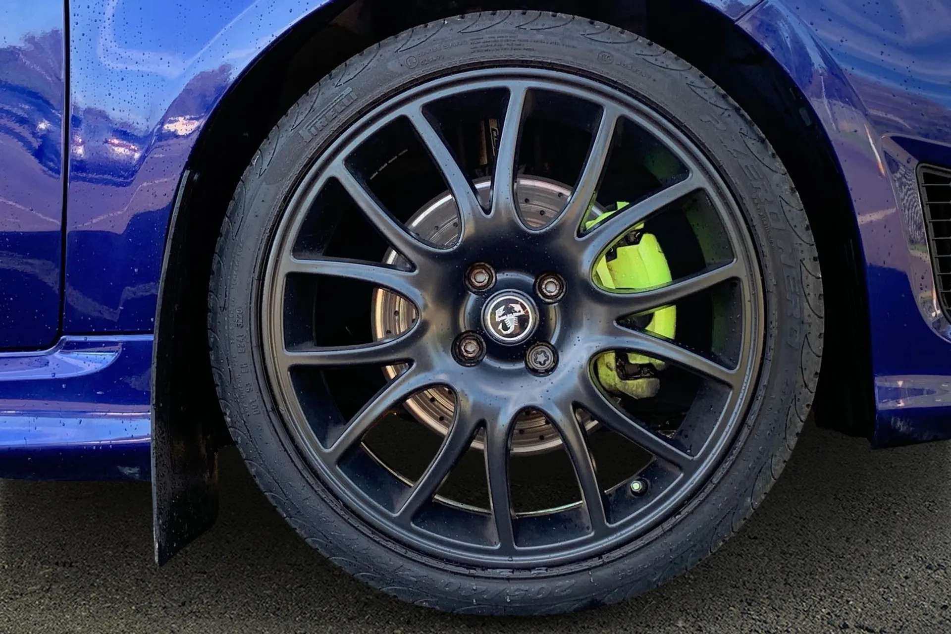 2021 ABARTH 595 2021 ABARTH 595