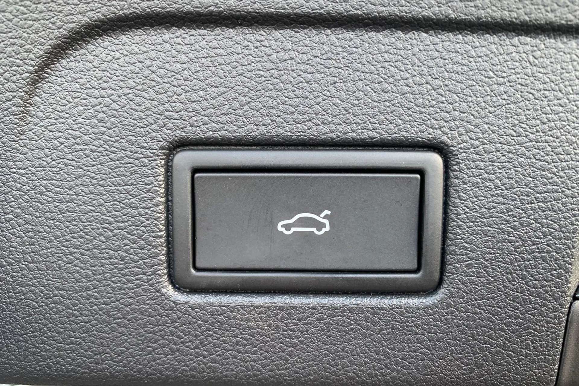 2025 VOLKSWAGEN TOURAN 2025 VOLKSWAGEN TOURAN