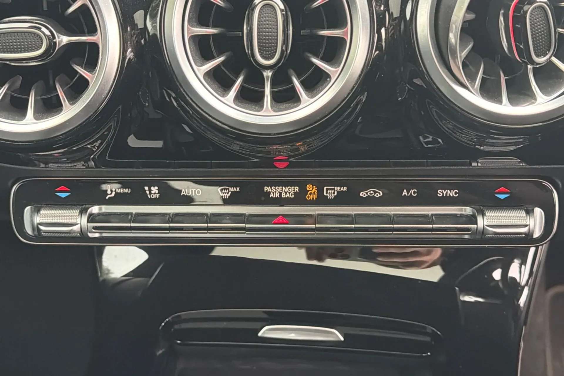2021 MERCEDES-BENZ CLA CLASS 2021 MERCEDES-BENZ CLA CLASS