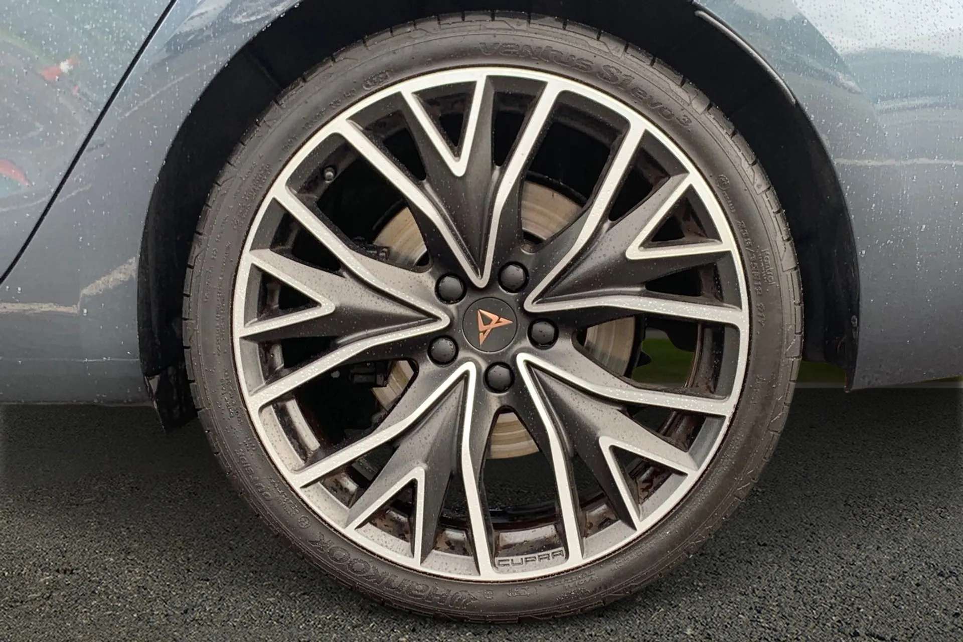 2025 CUPRA LEON 2025 CUPRA LEON