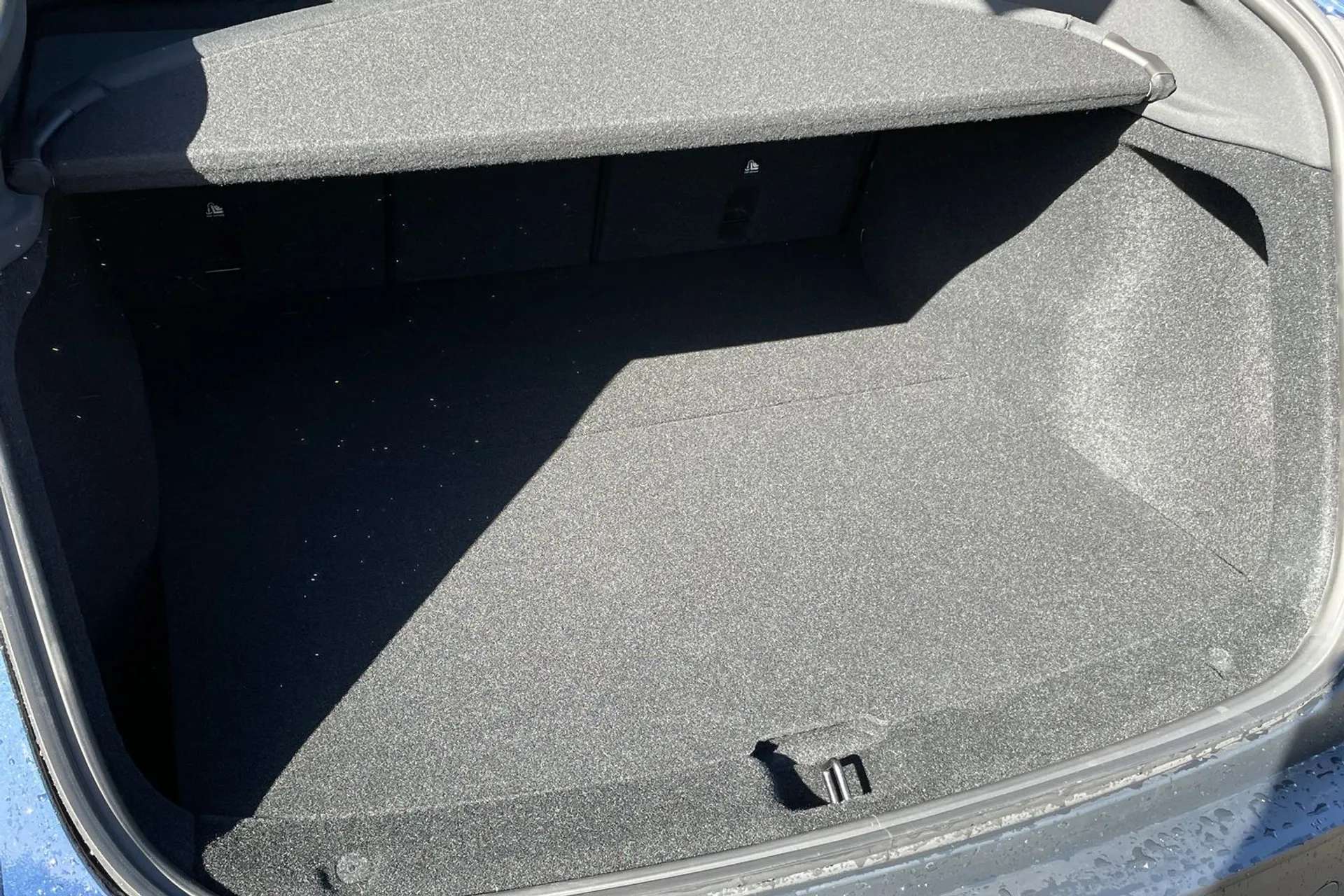 2026 TESLA MODEL Y 2026 TESLA MODEL Y