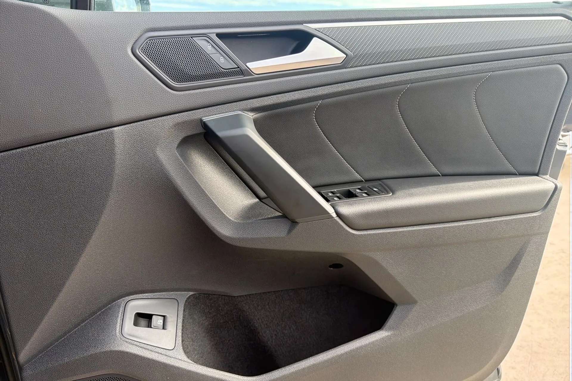 2023 VOLKSWAGEN TIGUAN 2023 VOLKSWAGEN TIGUAN
