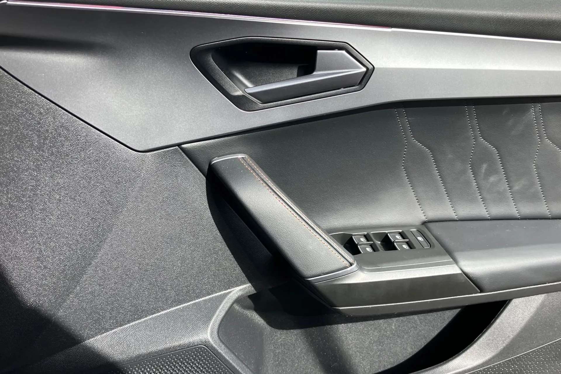 2022 CUPRA LEON 2022 CUPRA LEON