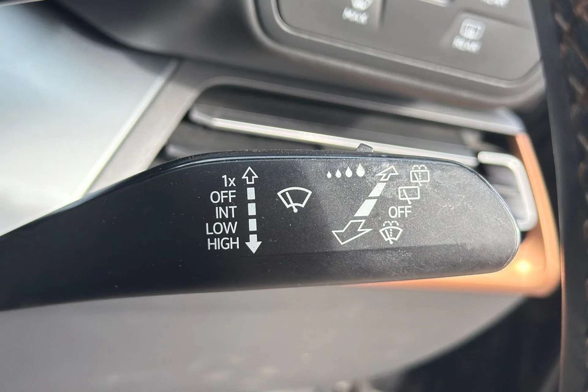 2023 CUPRA BORN 2023 CUPRA BORN